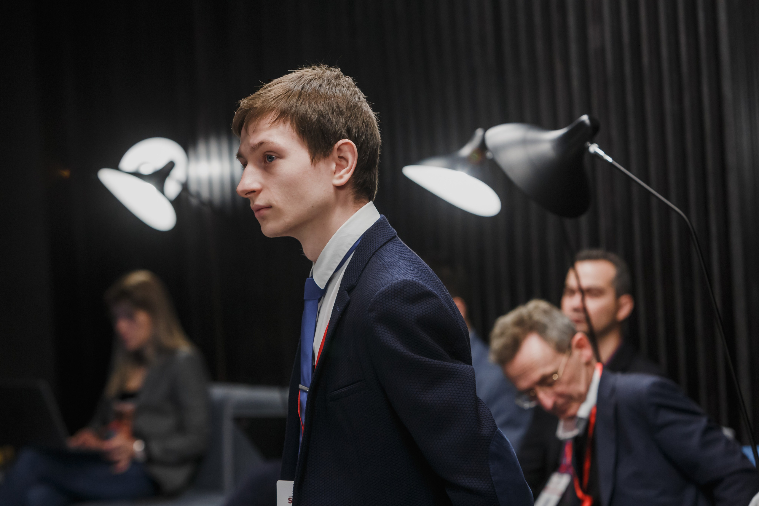 Conferencias. Fotógrafo de retrato, familia y reportajes en Valencia | España | Europa Vitalii Lumier