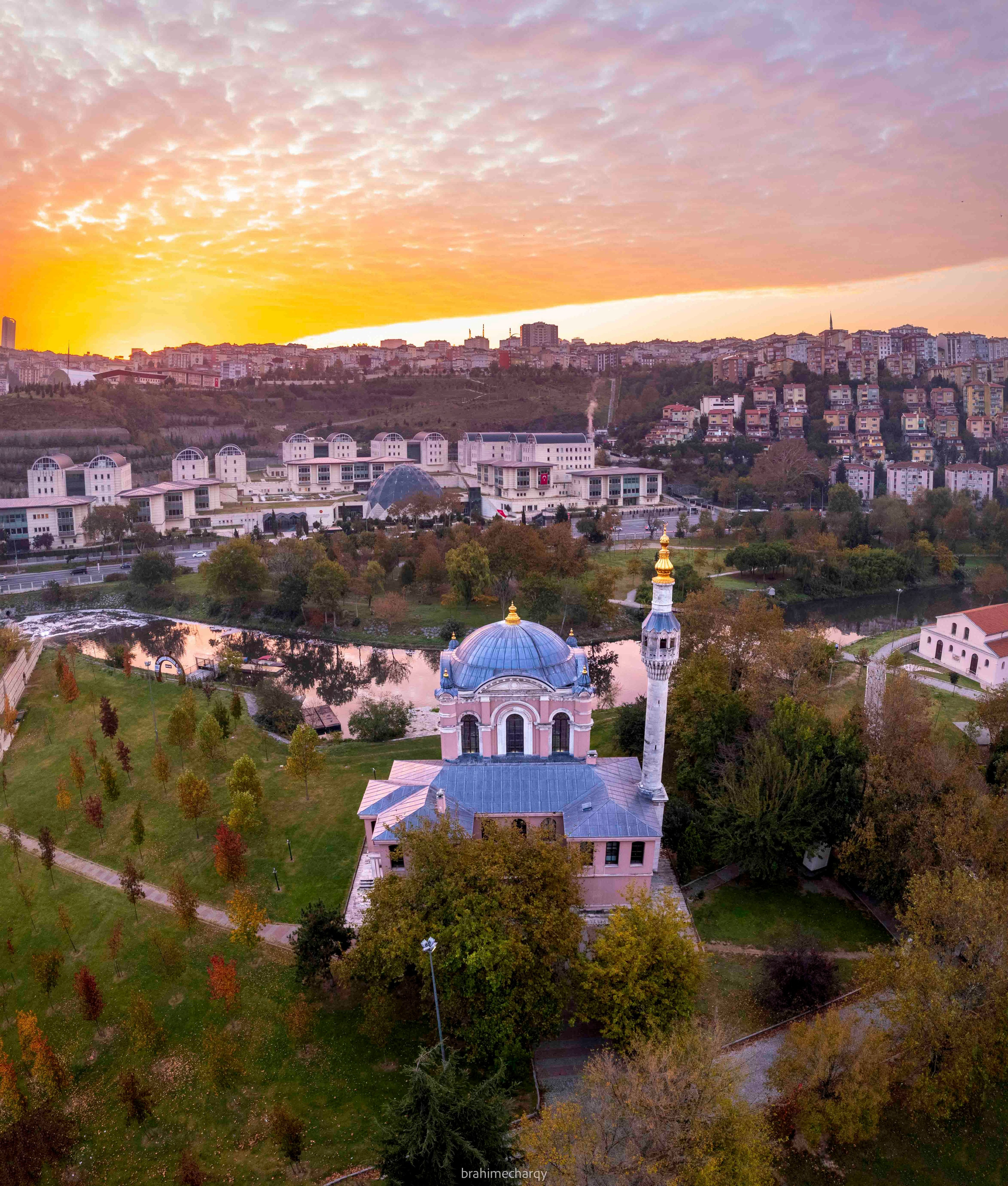 Фото. Брахим — фотограф