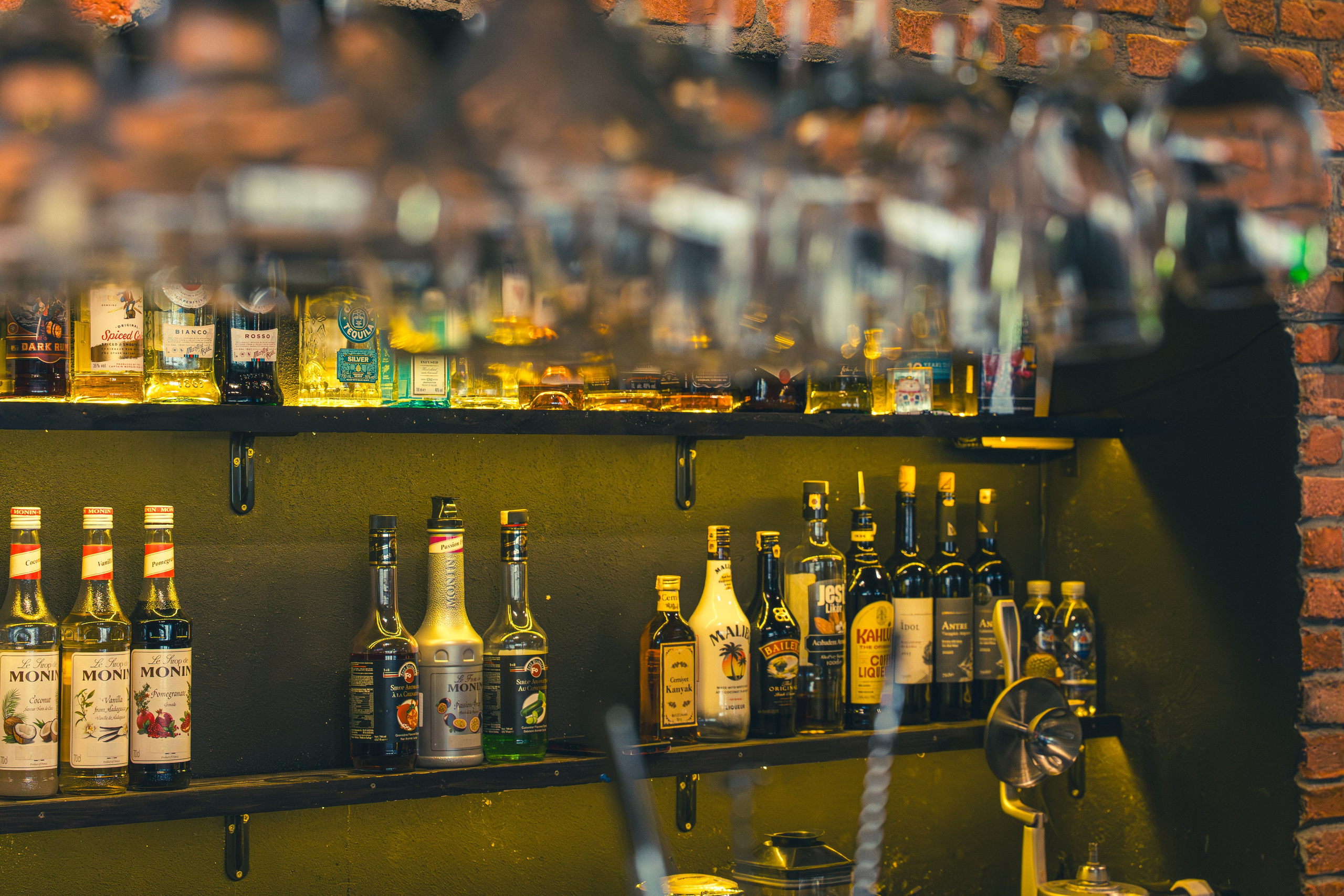 My Friends Pub. UNRATED PHOTO