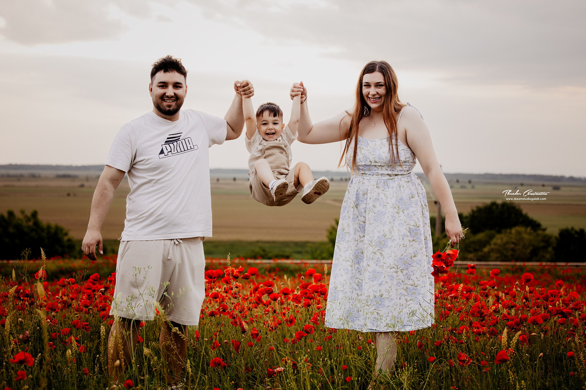 Shooting-uri Outdoor. Dream Studio Galați – ședințe foto profesionale pentru familie, portrete și evenimente