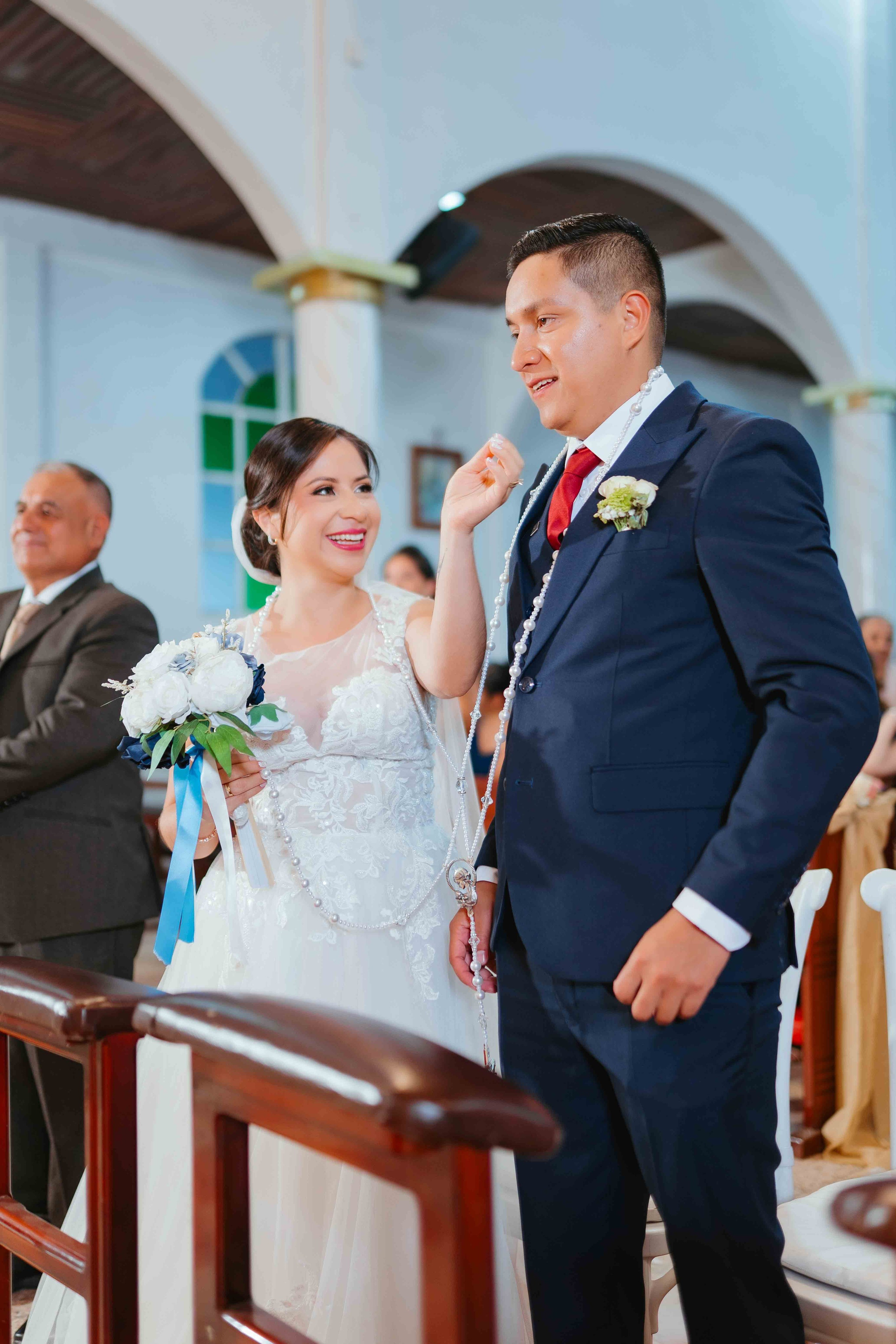 Jennifer y Vladimir. Fotógrafo de bodas en Loja Ecuador | Piero Alvarez PH
