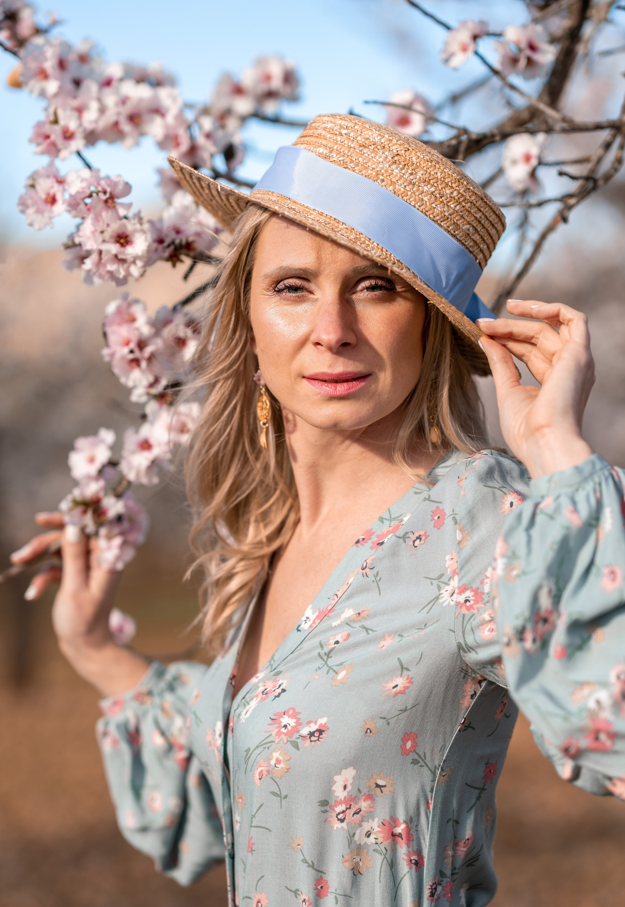 El florecer de los almendros. Fotografía Infantil, Familiar y Personal en Benidorm y Costa Blanca Anastasiya López