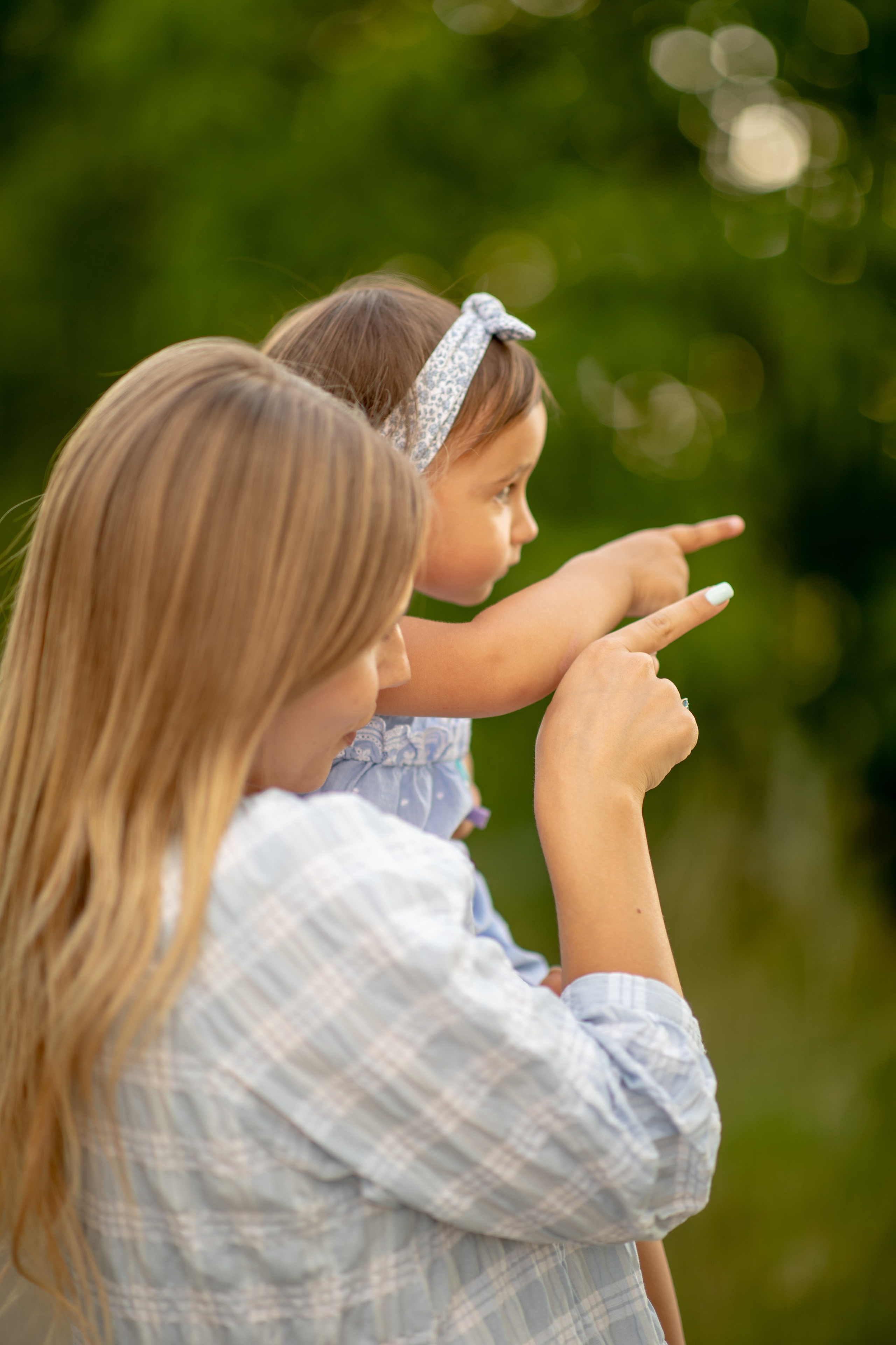 Family photo Maria si Elenica. N.D.photograph - fotograf de familie și portrete în Republica Moldova