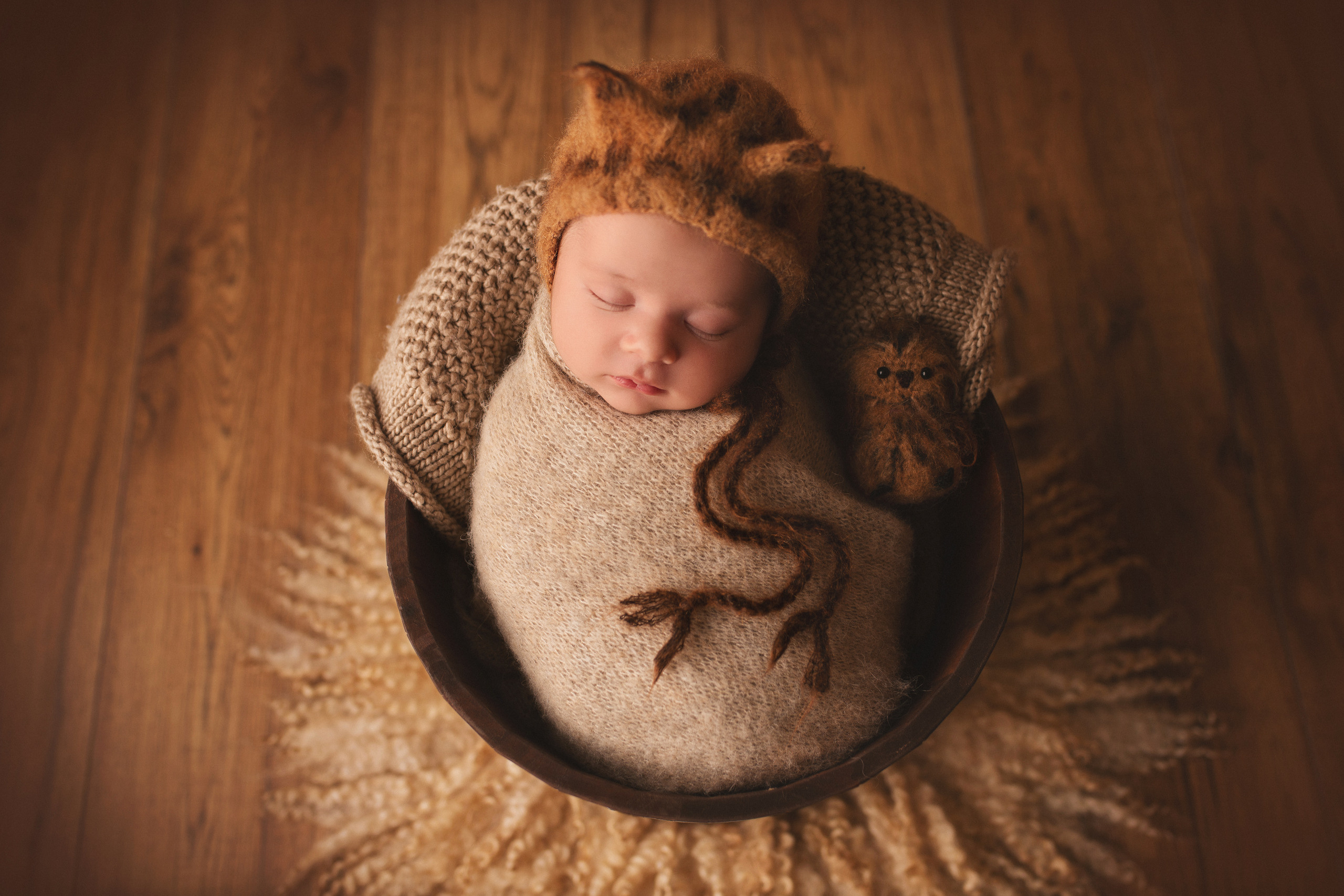 NEWBORN. Ottawa Newborn and Baby Newborn Photographer Elena Helali