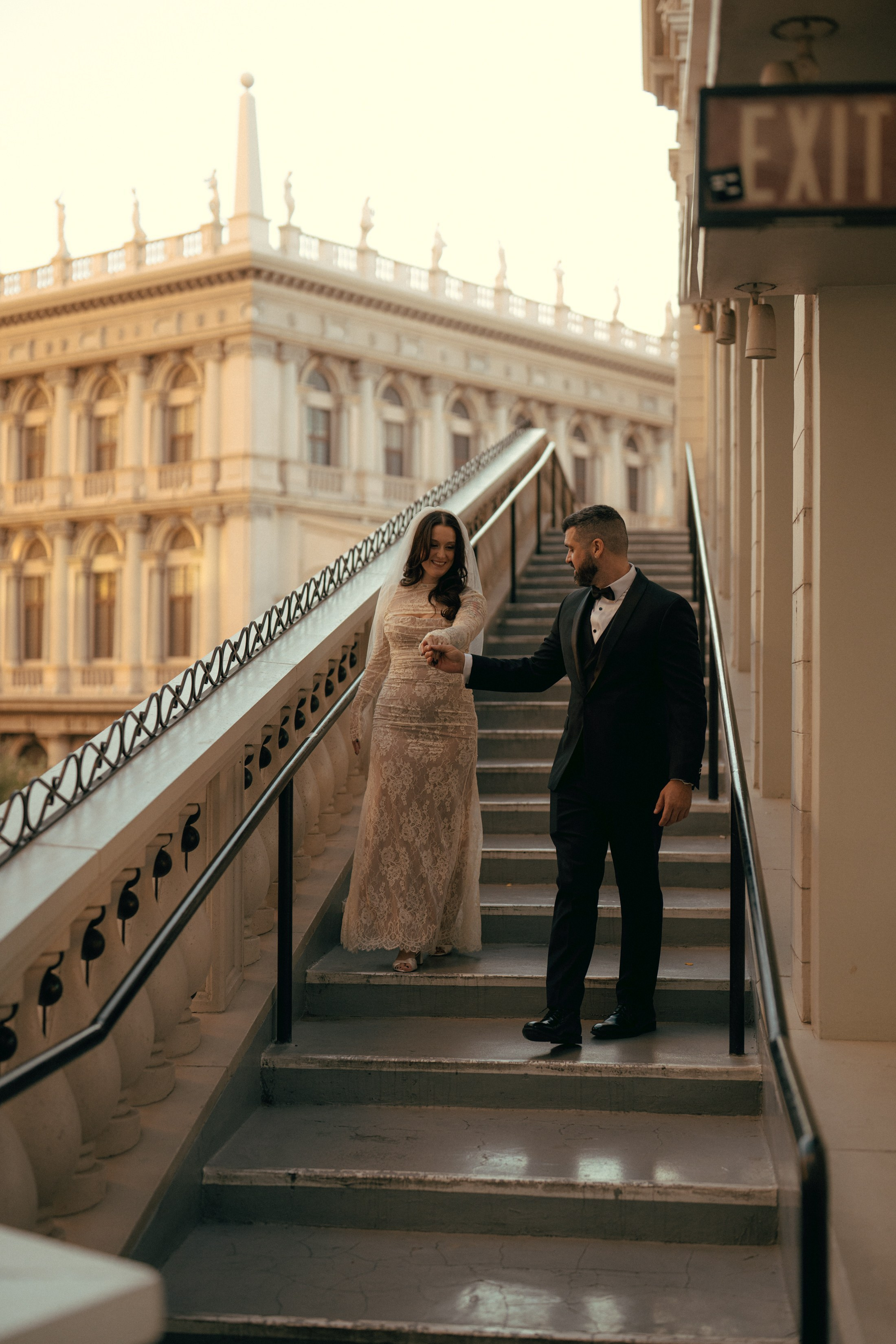 Brianna&Daniel. Wedding & elopement photographer Viktoriya Kravtsov. Las Vegas