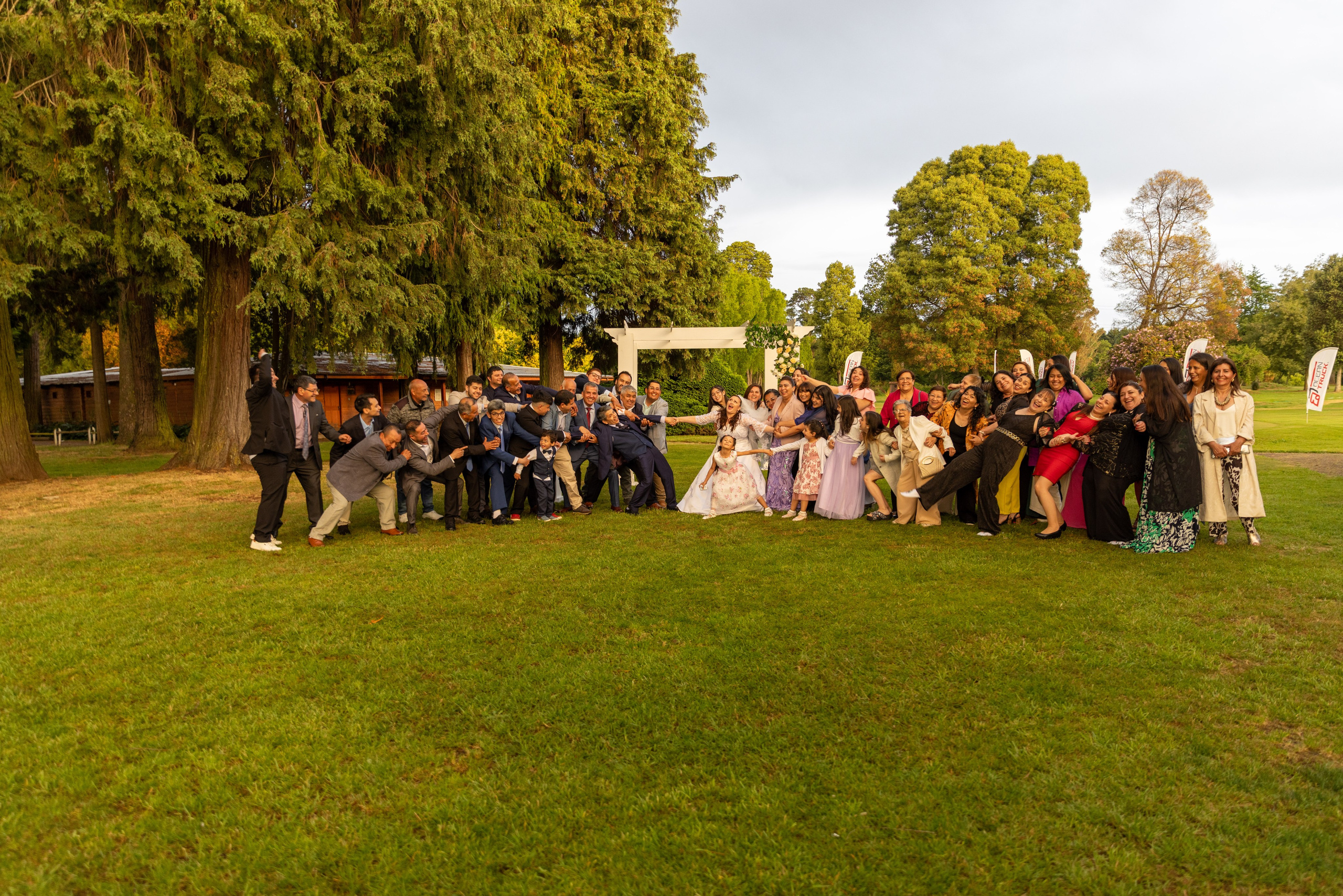 Cecilia y Patricio. Dinka & Emilio - El arte de preservar lo que no se repite