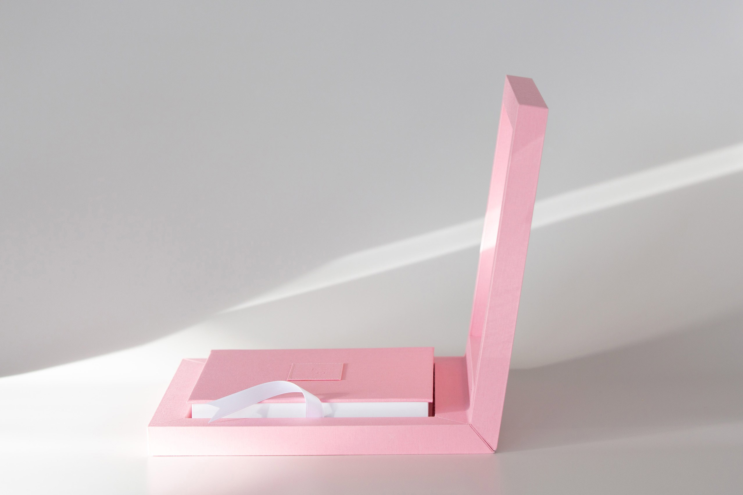 Pink. Fotografo di matrimonio ed eventi ad ariano irpino