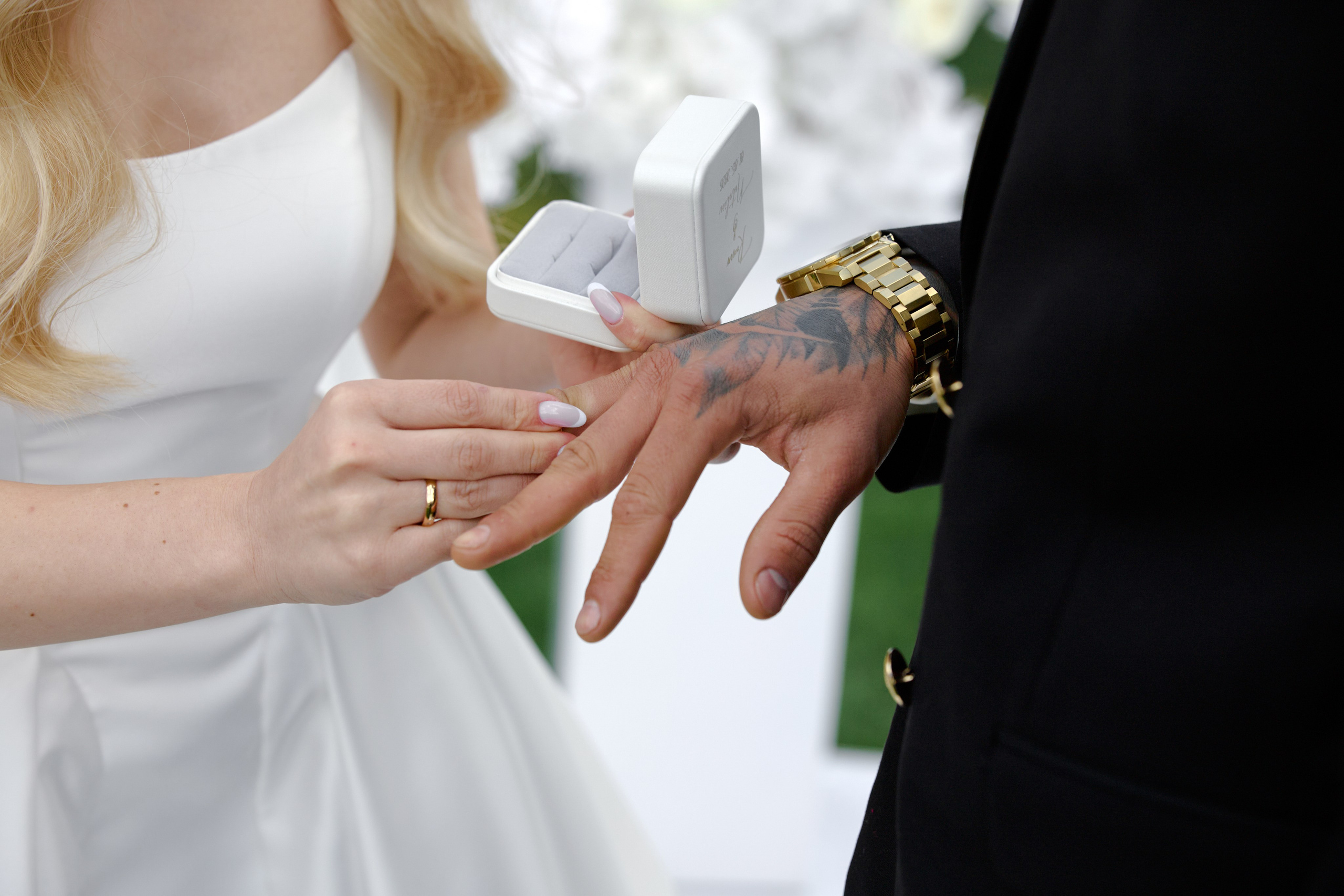 Natalia & Roman. Dworek przy lesie. Fotograf ślubny i rodzinny w Krakowie Yana Klymova