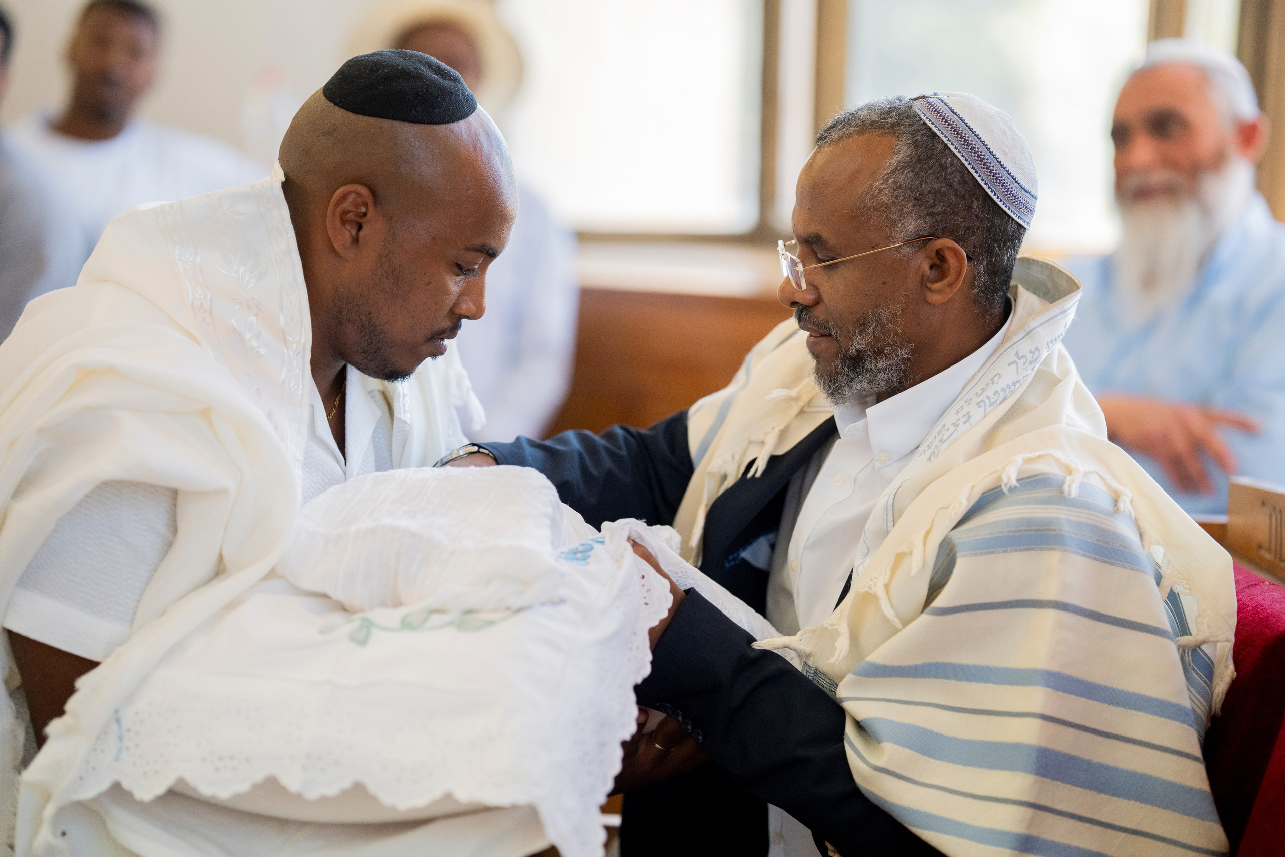 משפחת סלומון. יוסף מזרחי צילום חתונה, ברית וזוגיות. צלם מקצועי שאוהב להוציא אתכם הכי יפים ברגעים הכי מרגשים