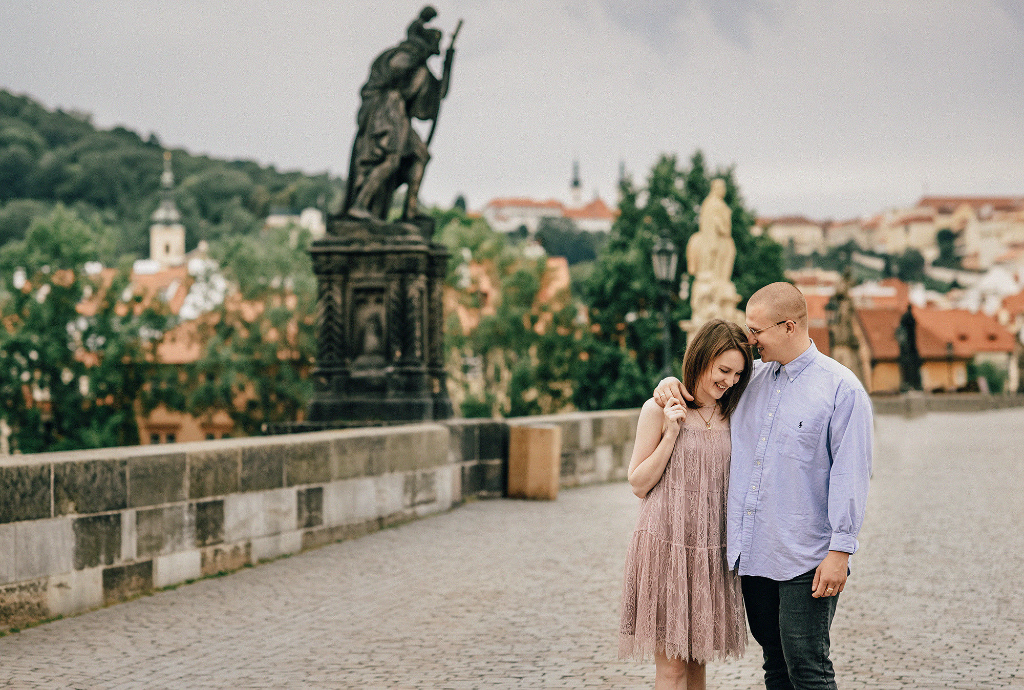 Катя и Сергей. Романтическая прогулка по Праге. Family and wedding photographer in Prague Natalia Fedori