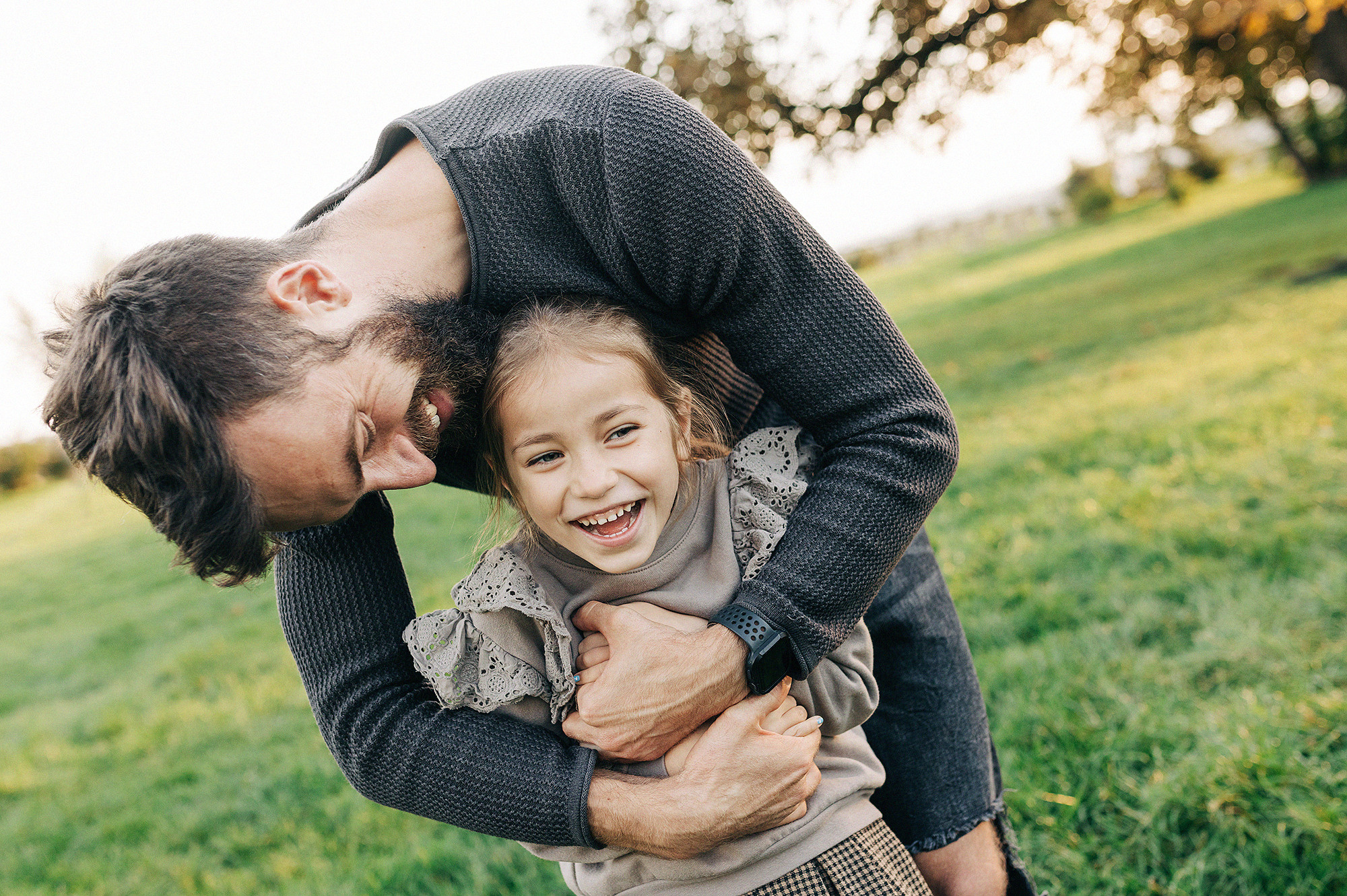 Семейная фотосессия на Вышеграде. Прага. Family and wedding photographer in Prague Natalia Fedori