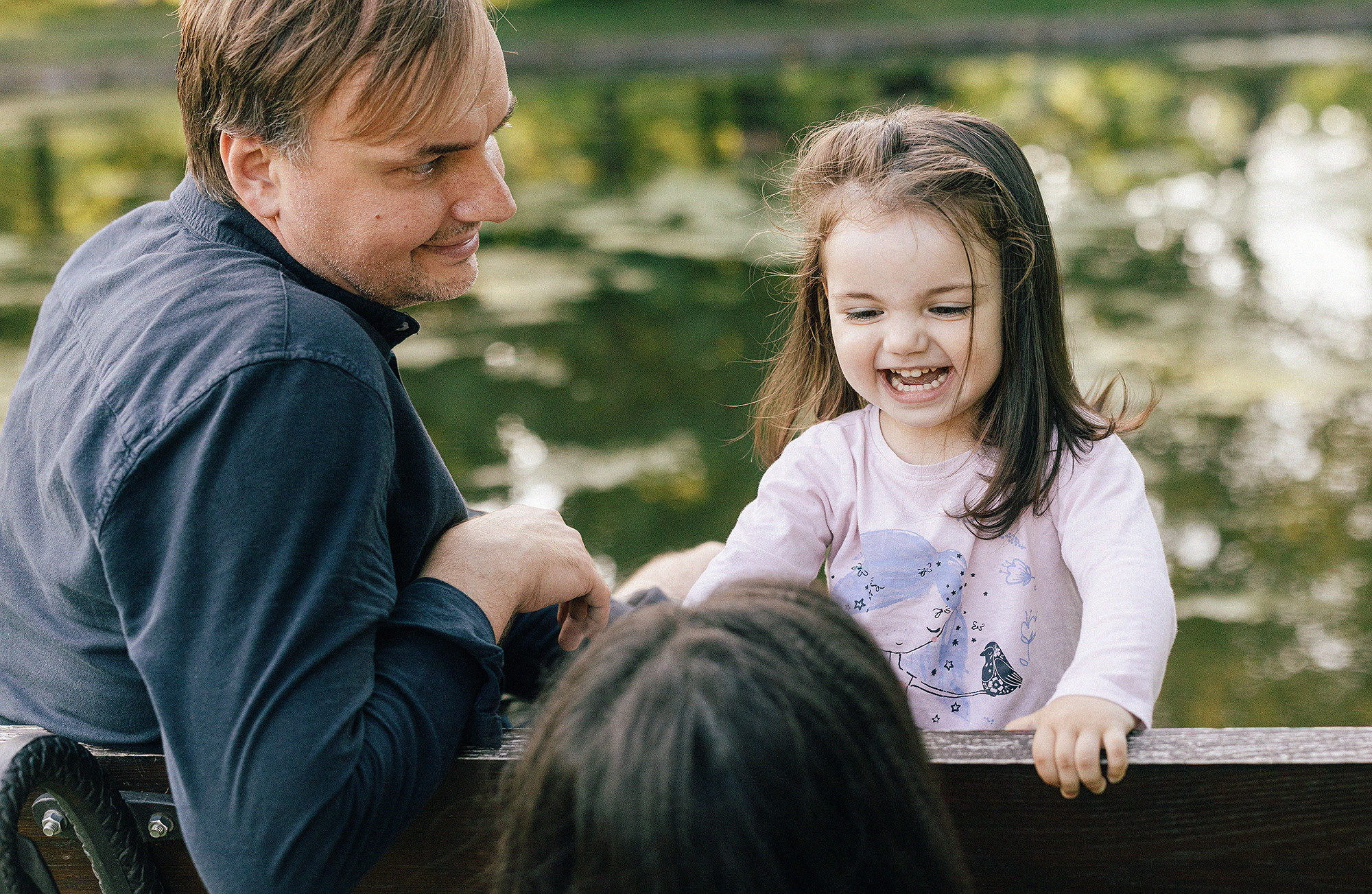 Летняя семейная фотосессия в парке. Rodinný a svatební fotograf v Praze