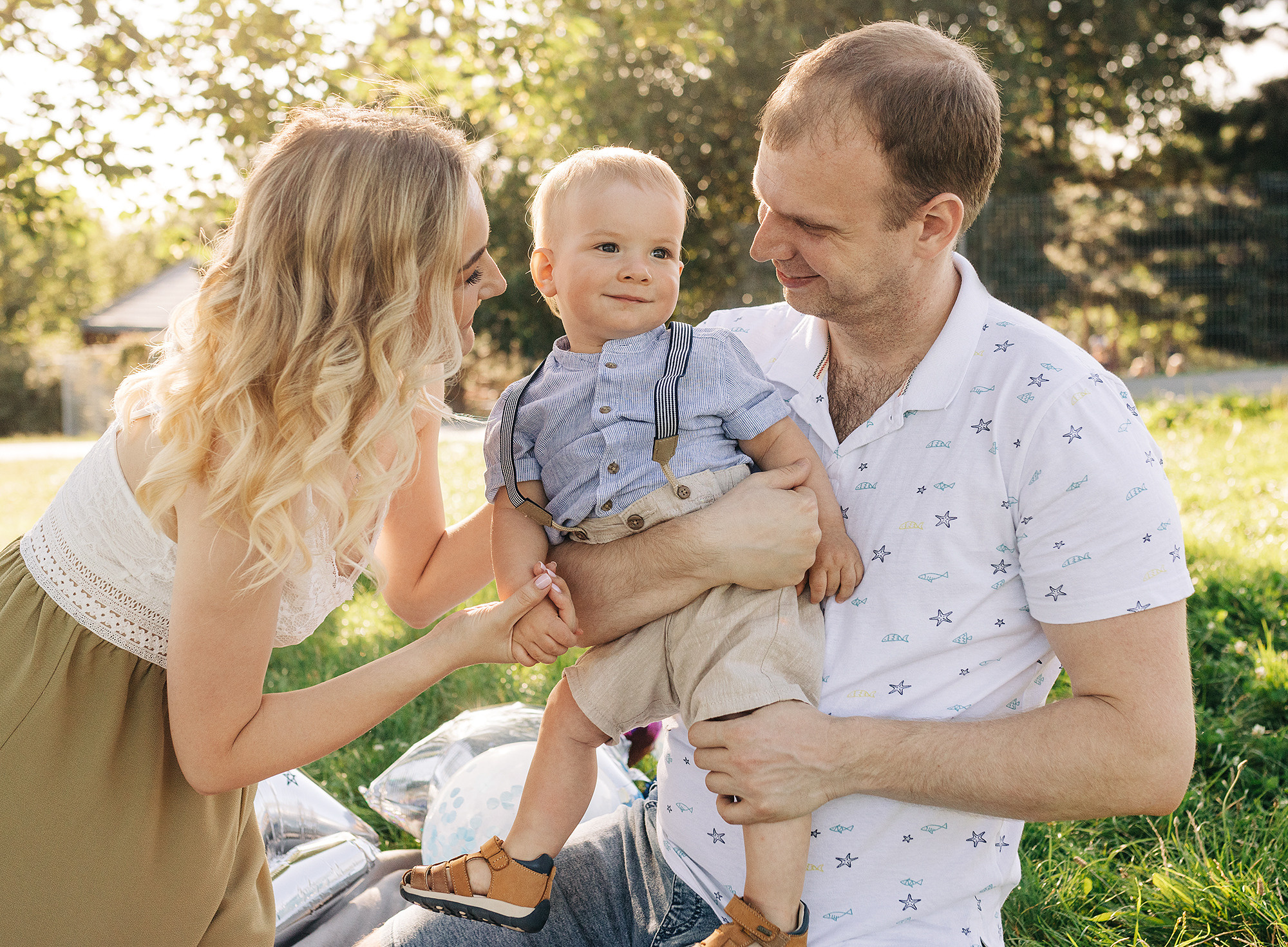 Тимофею 1 годик. Family and wedding photographer in Prague Natalia Fedori