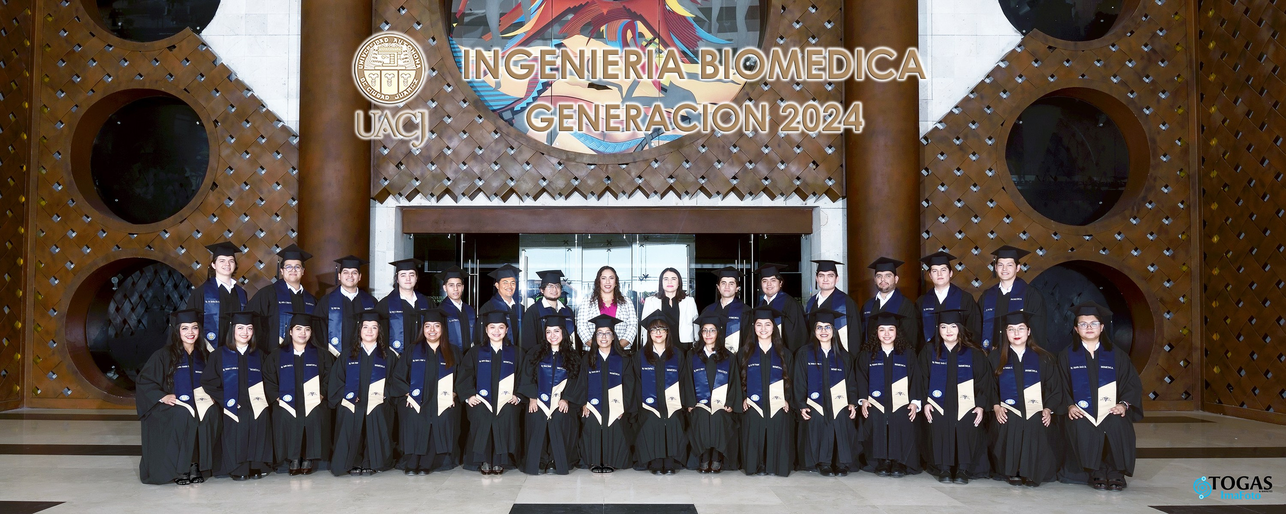 Fotos Grupales de la UACJ. TOGAS IMAFOTO