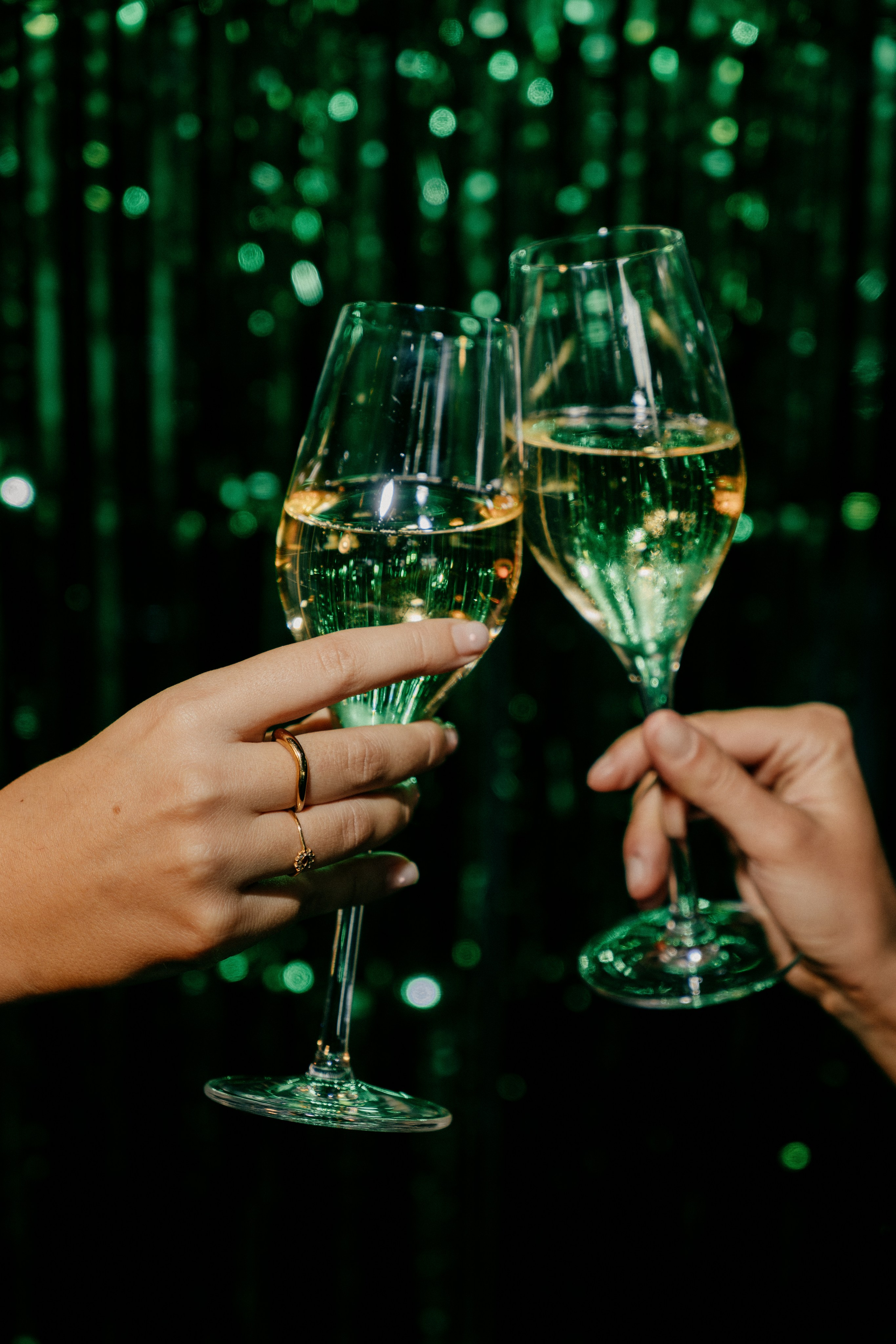 Detalle de la decoración de Navidad del comedor en restaurante  en Barcelona.
