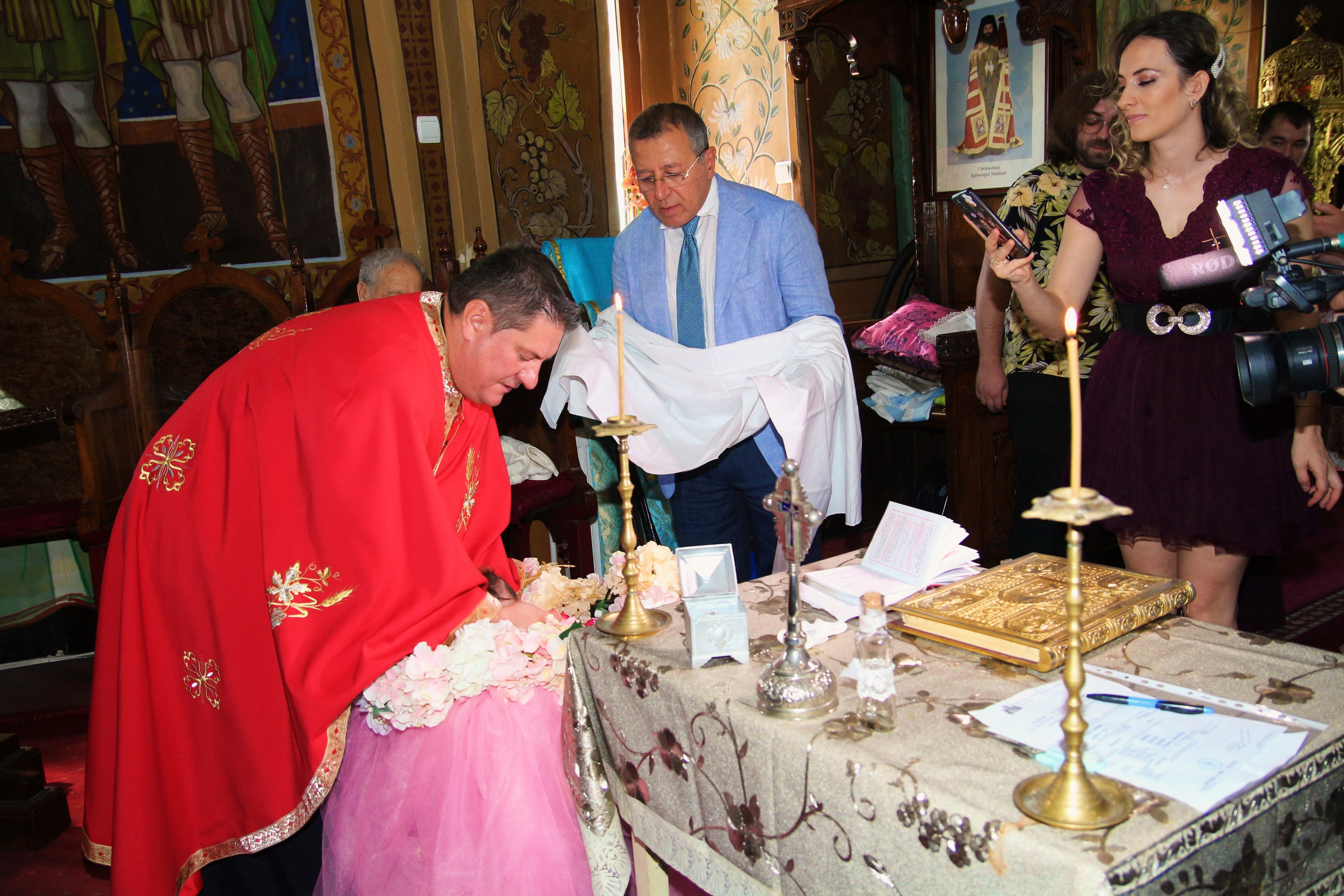 BYZO MEDIA. PETRU BYZO - family and children photographer in ROMANIA