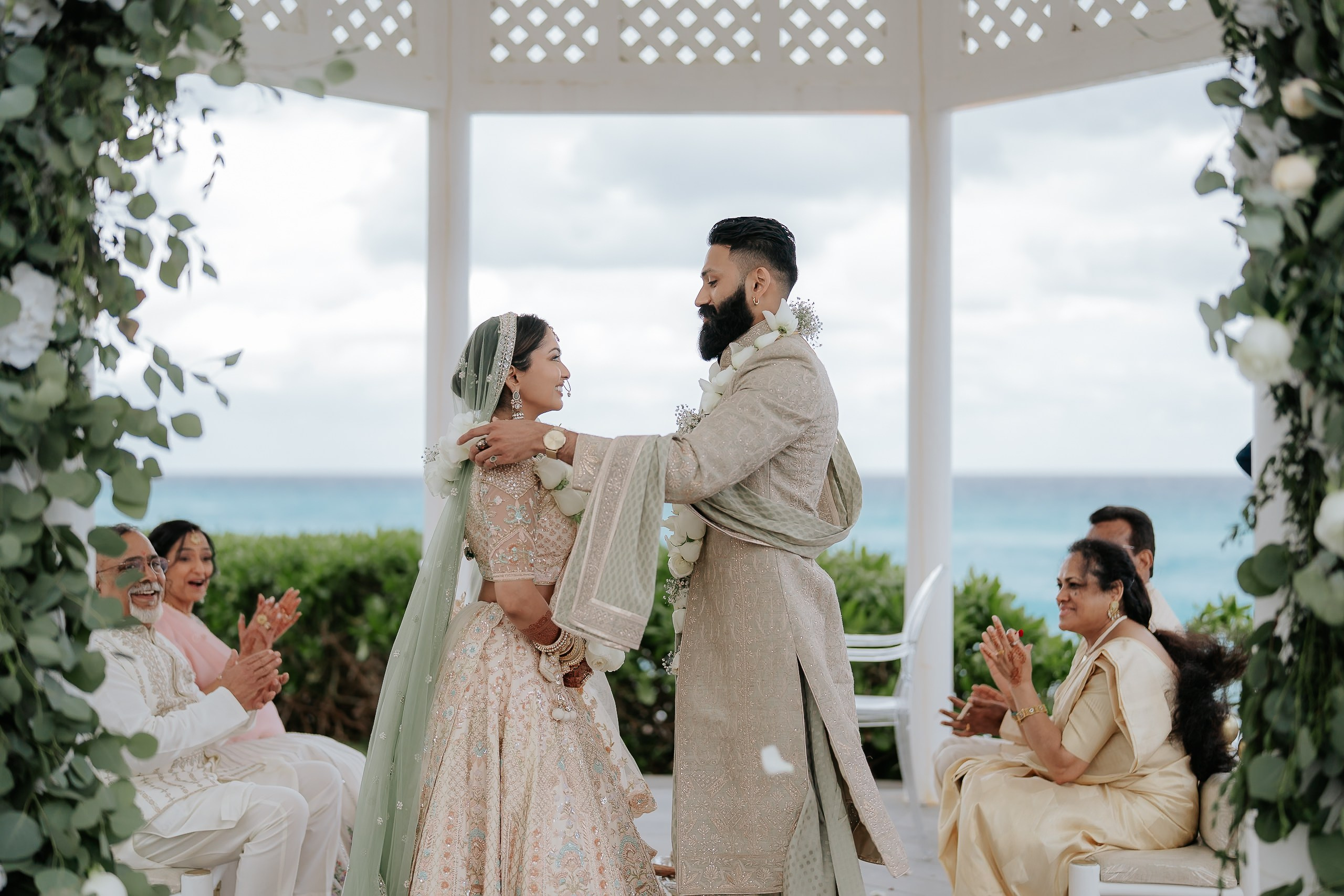 TINU & ASHKA. WEDDING PHOTO COLOR GRADING