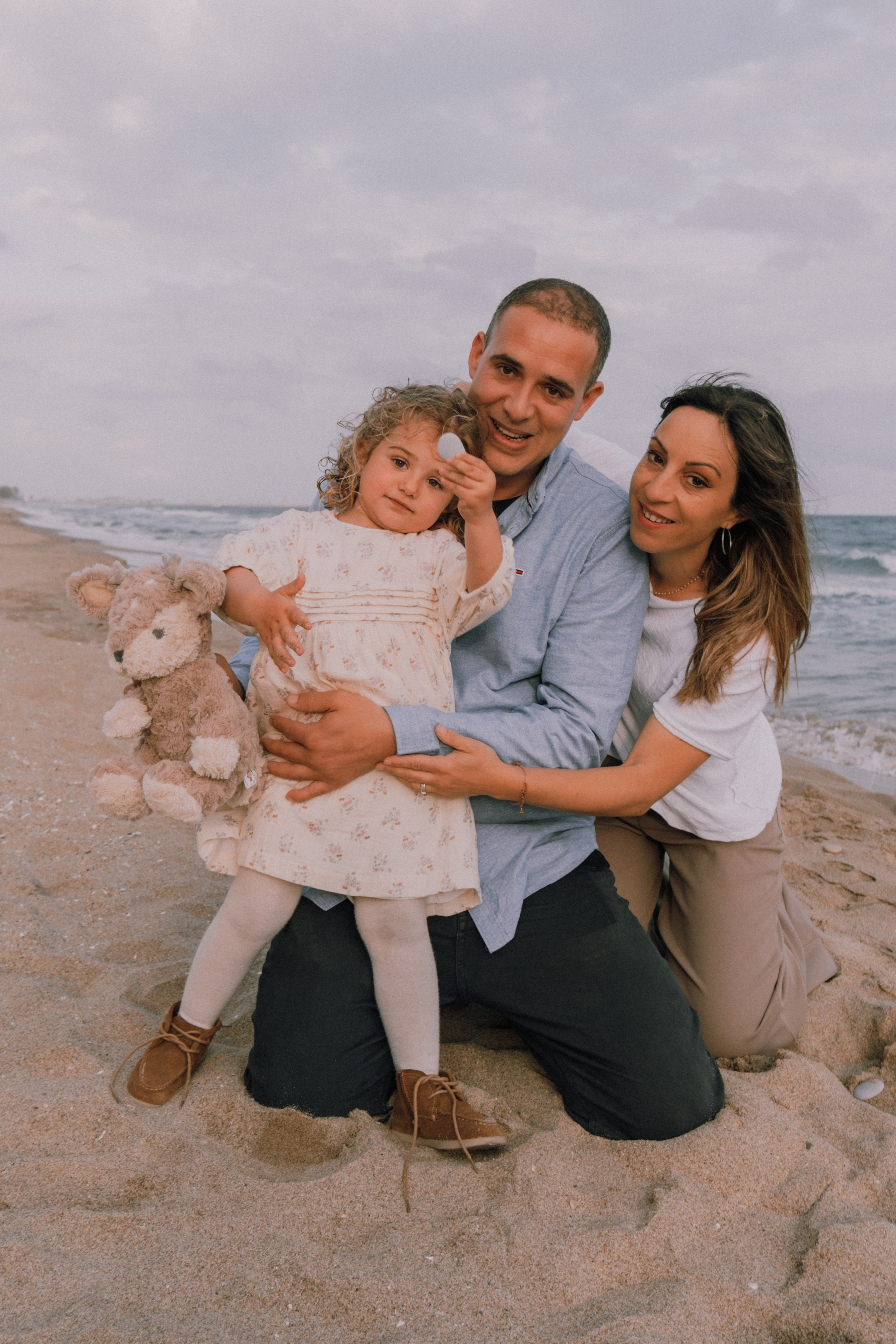 Семейная фотосессия на пляже. Профессиональная фотосъемка в Калафелле — Елена Медведева