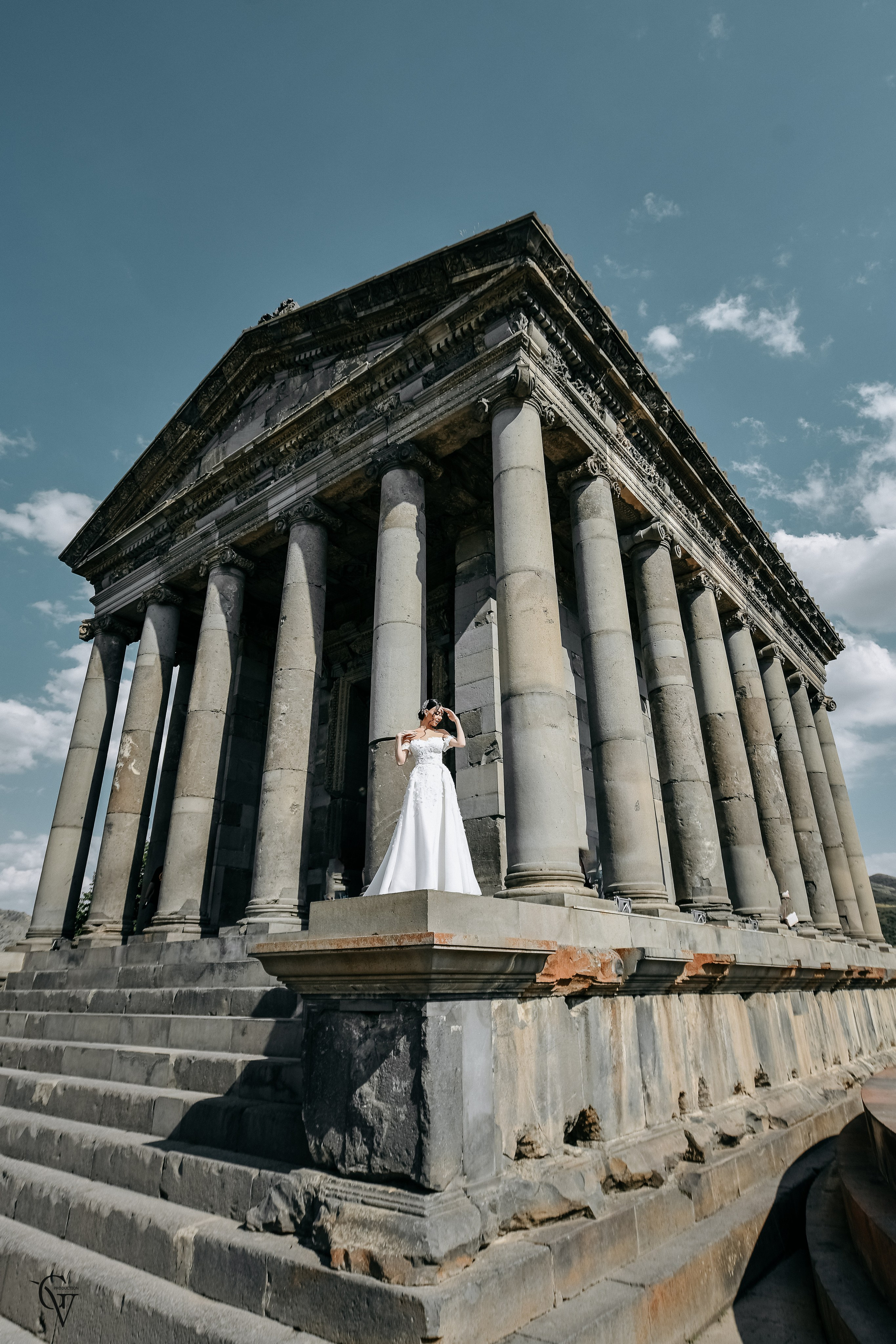 Свадебная фотосессия в Гарни. Свадебные фото и видео сьемки в Армении и во всем мире!!! Фотогаф в Ереване!!!