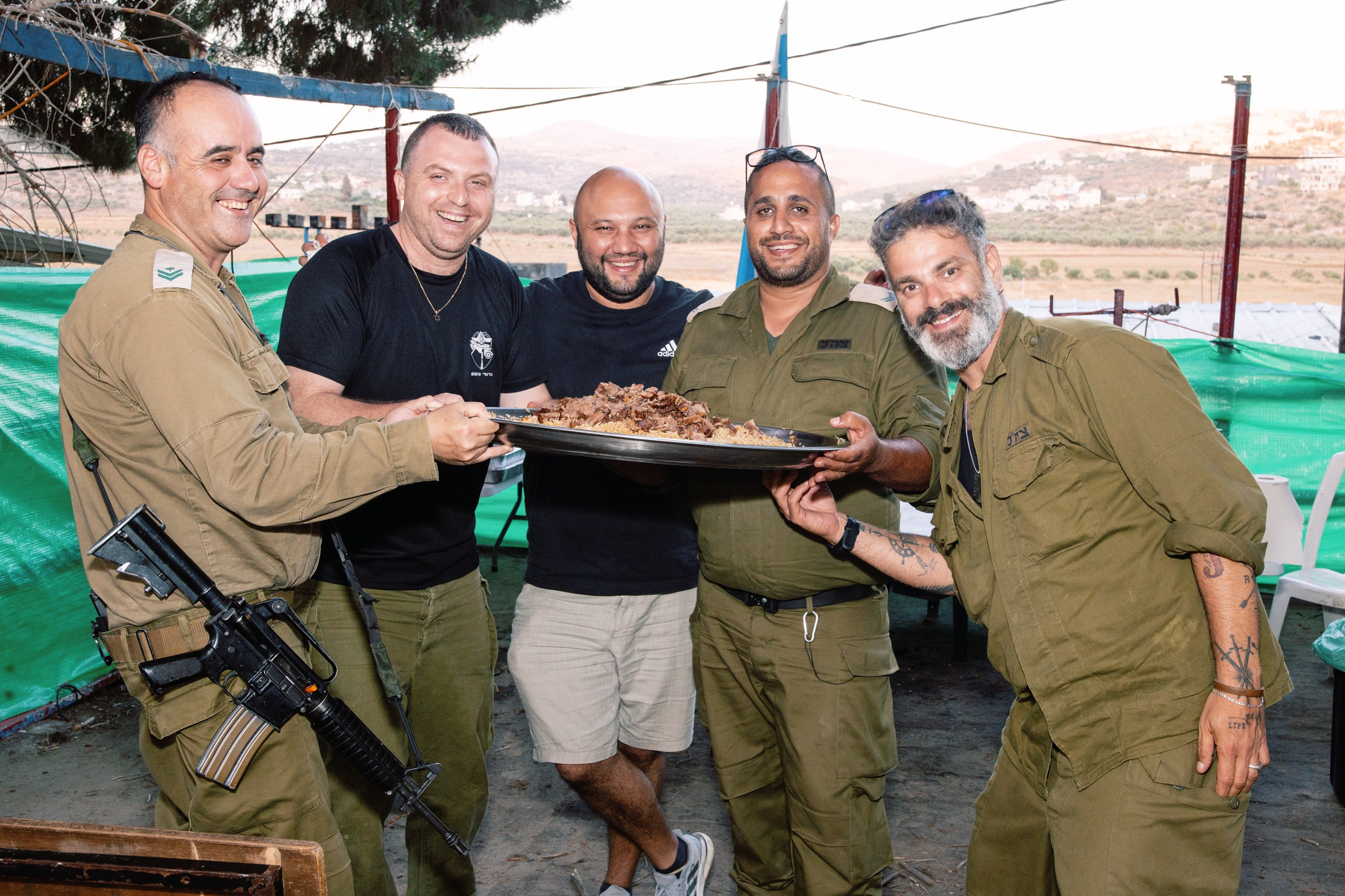 Plov для солдат. Портретный и репортажный фотограф в Израиле Рома Бирман