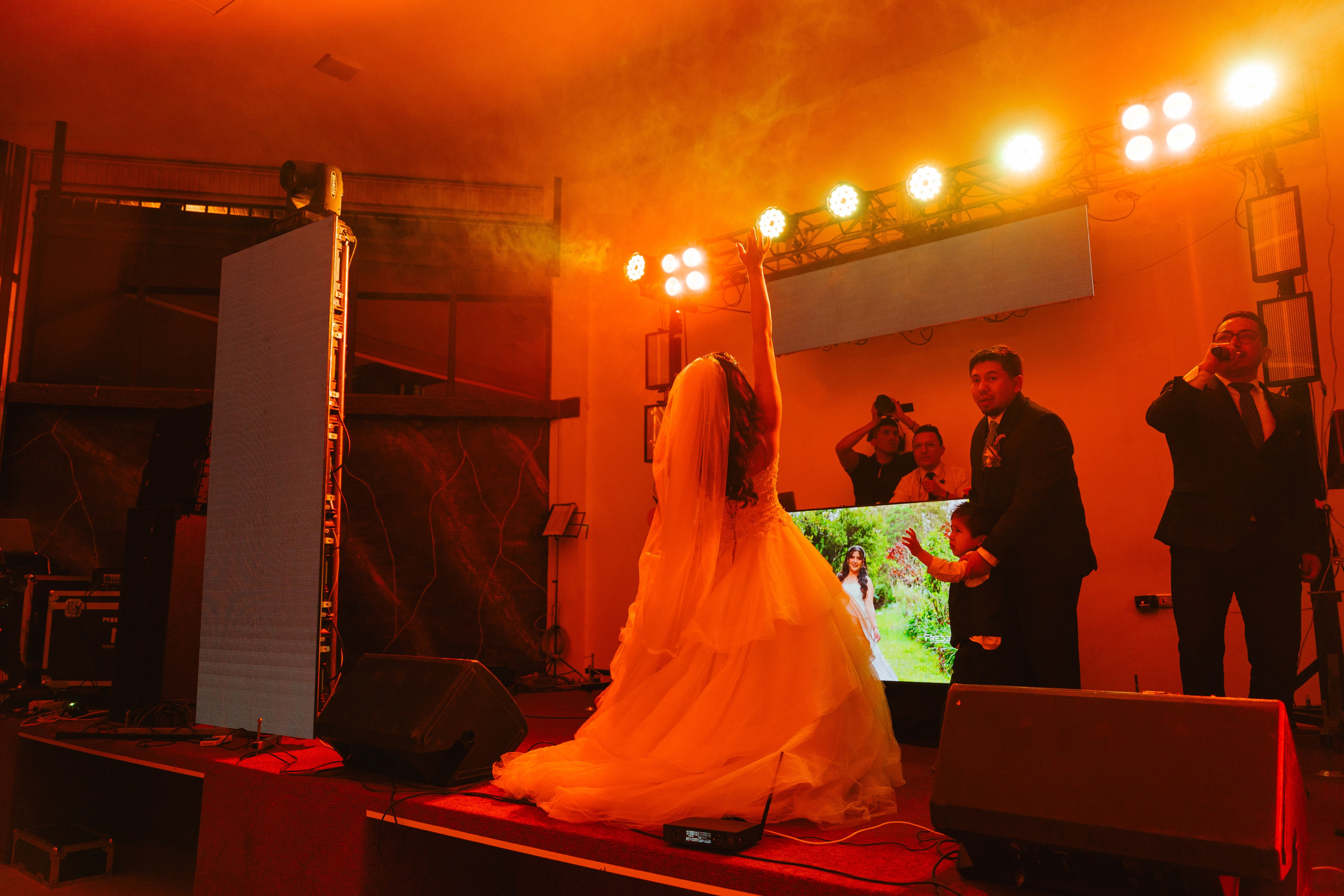 Pablo y Lizbeth. Fotógrafo de bodas en Loja Ecuador | Piero Alvarez PH