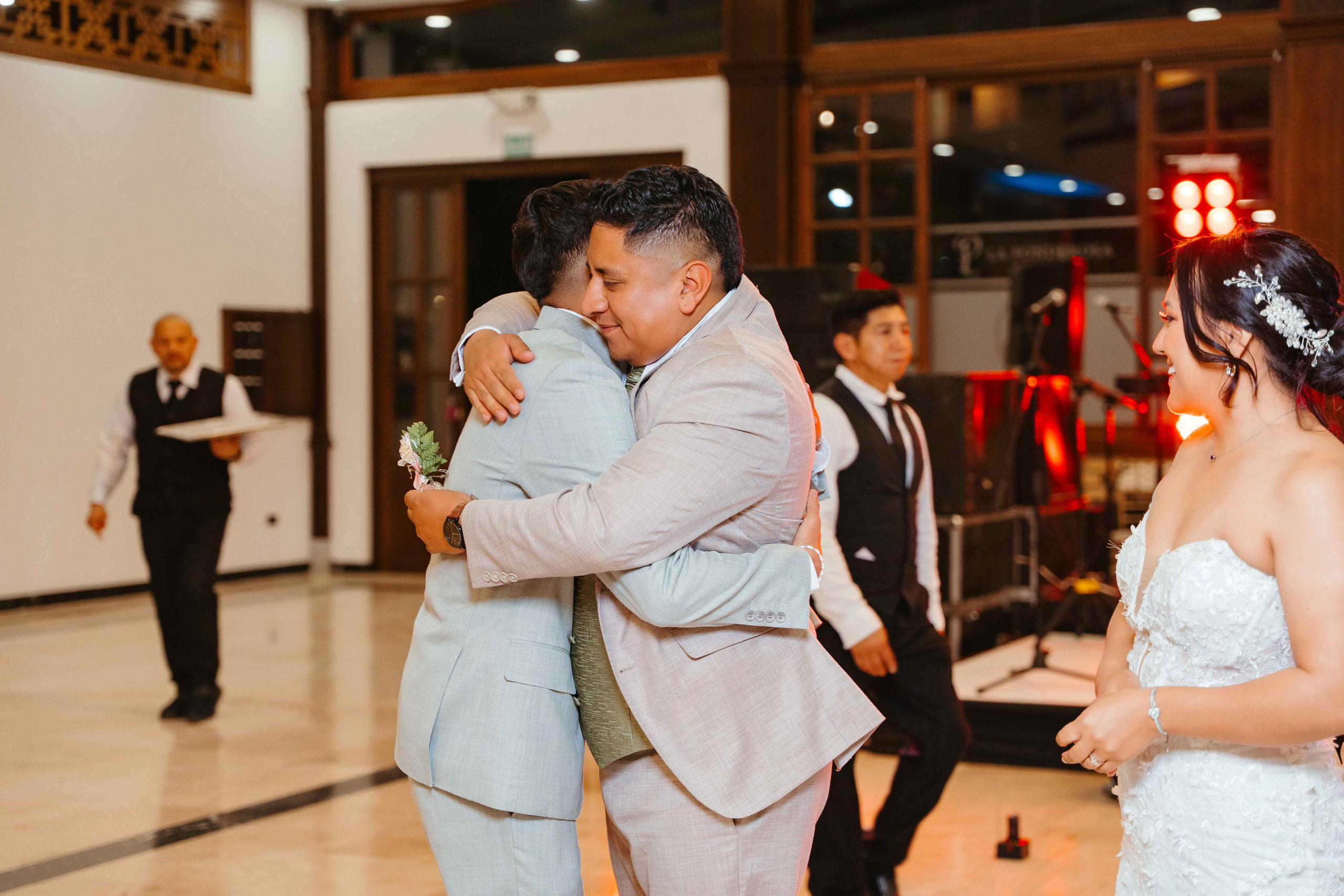 Karol y Jairon. Fotógrafo de bodas en Loja Ecuador | Piero Alvarez PH