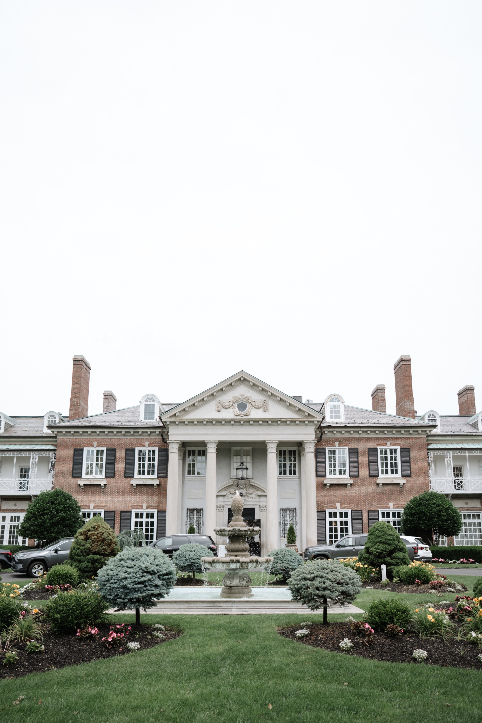 A stunning wedding with Asian style. Portrait and wedding photographer in New York
