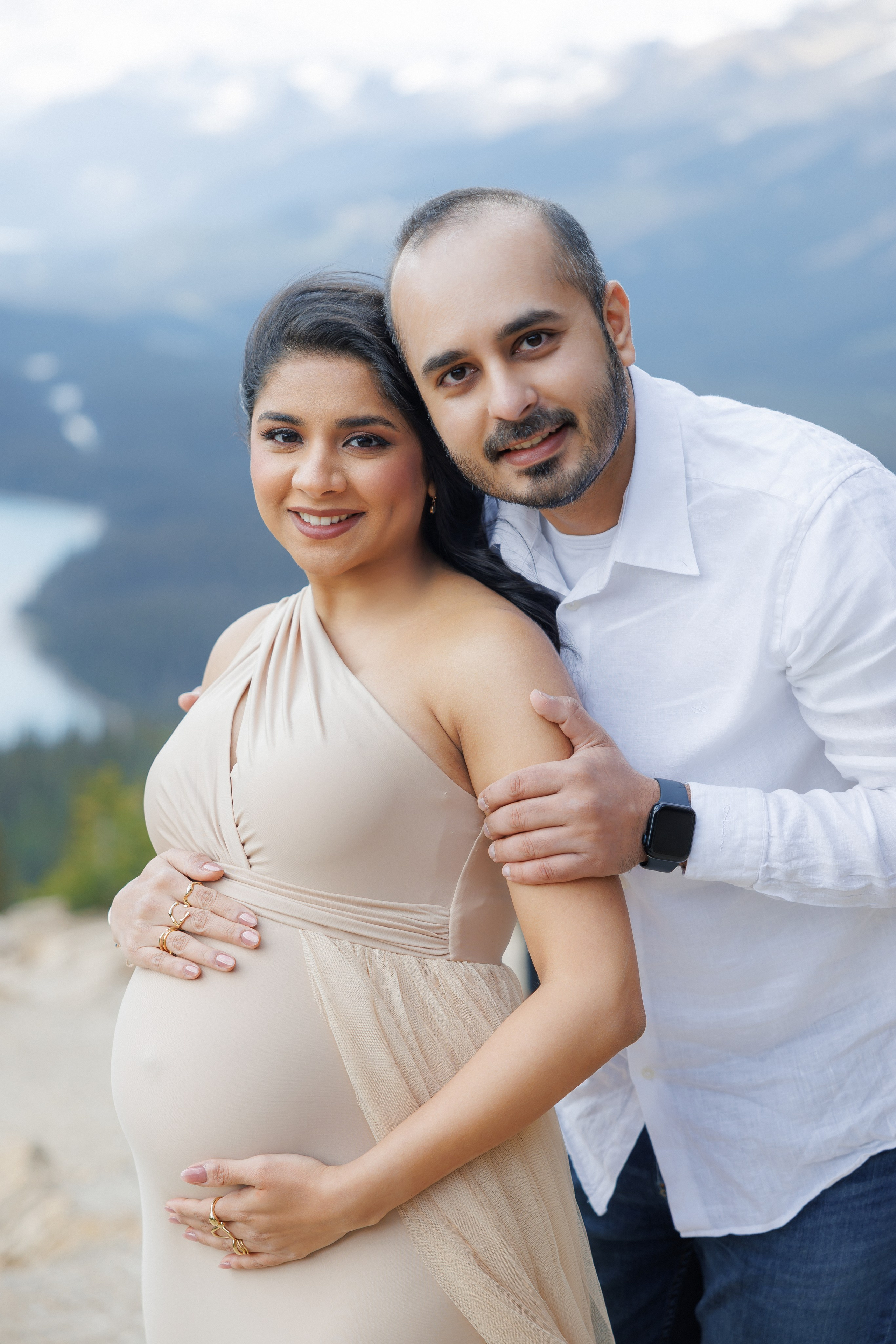 Mountain maternity shoot. Home