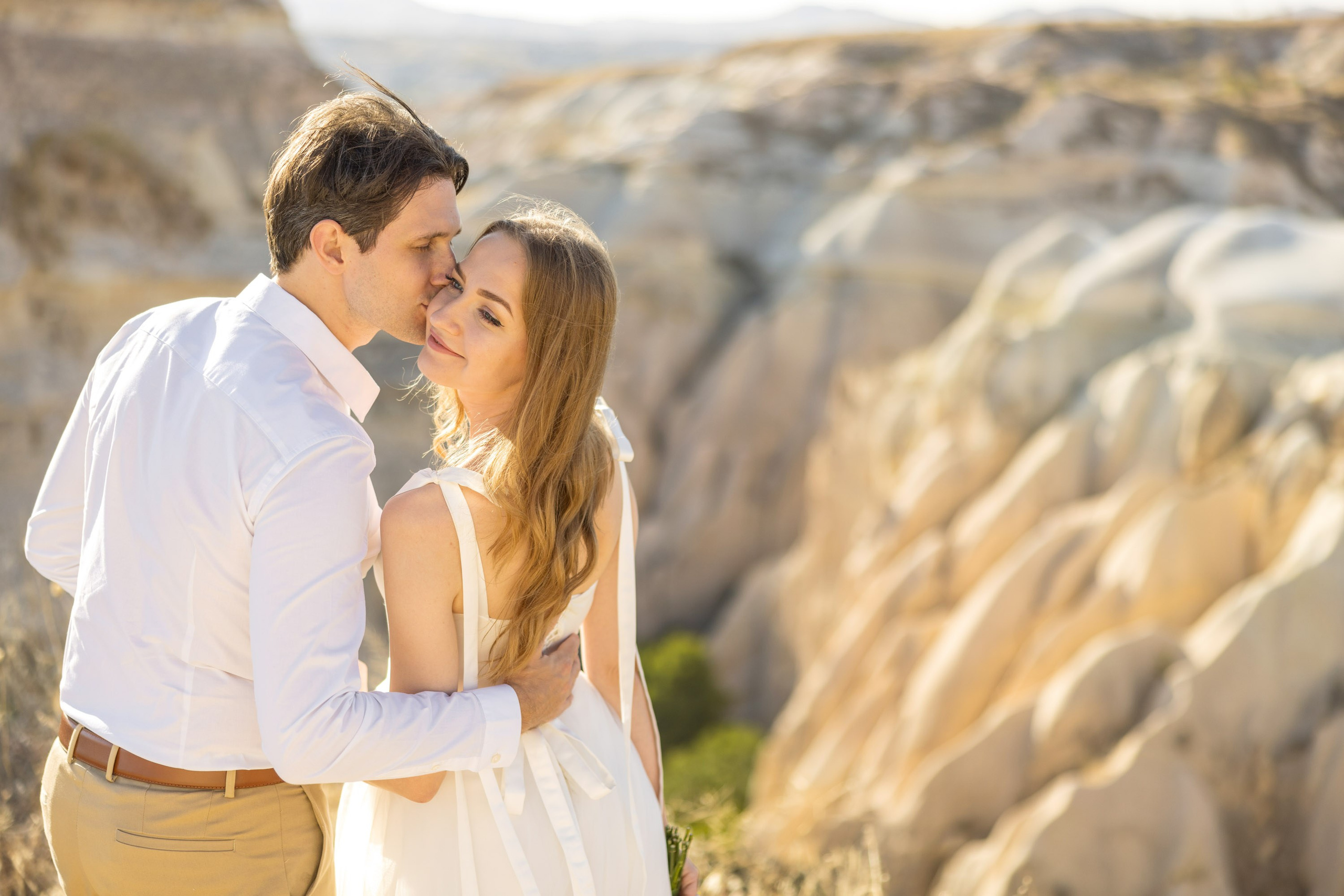Wedding photo shoot in cappadocia. Julia Ganch I Fashion Wedding Photography I Cappadocia Turkey