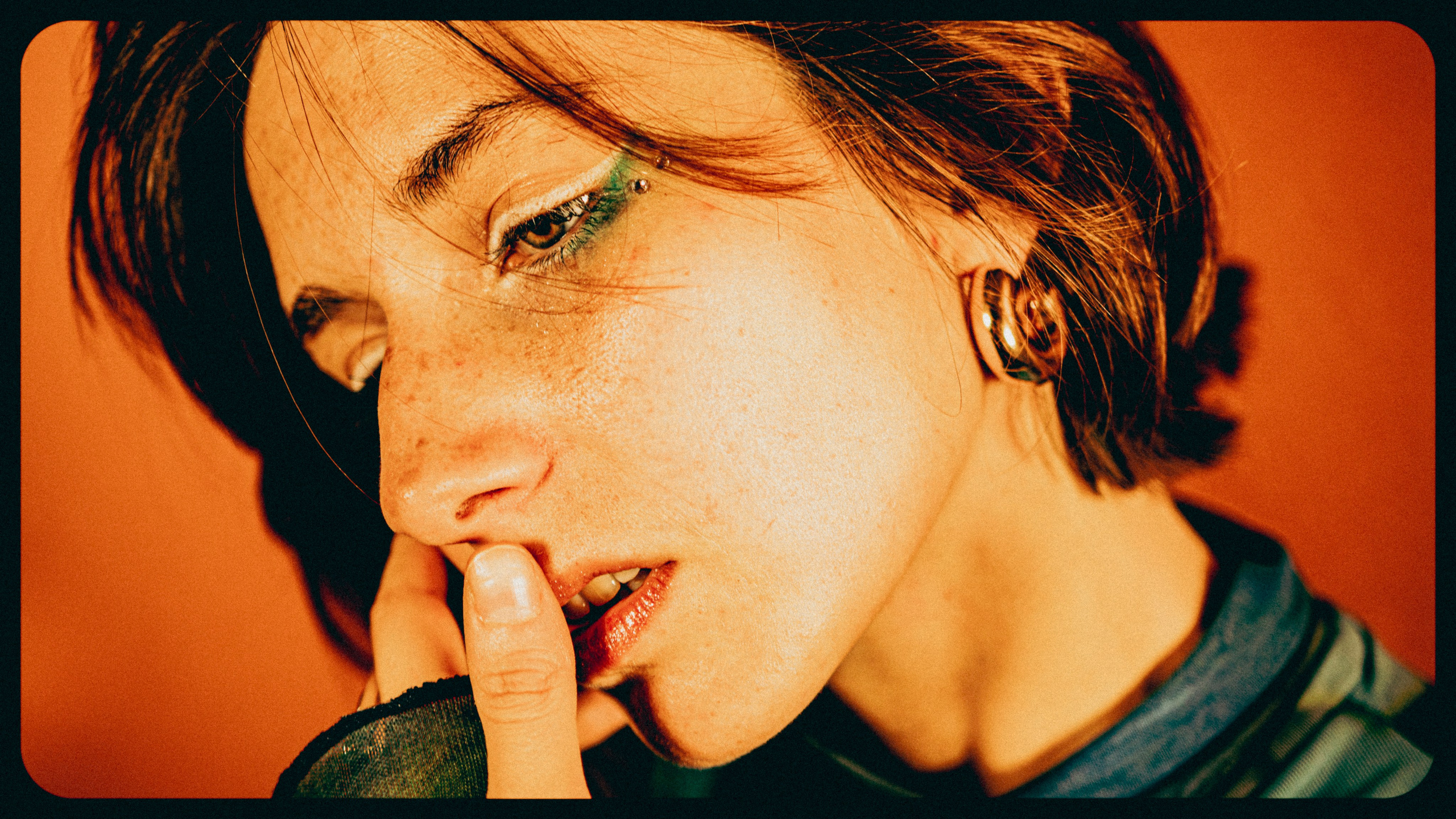 Portrait photo shoot in the studio MKn Visual - Shoot,makeup,postprod and art direction by MKn Visual