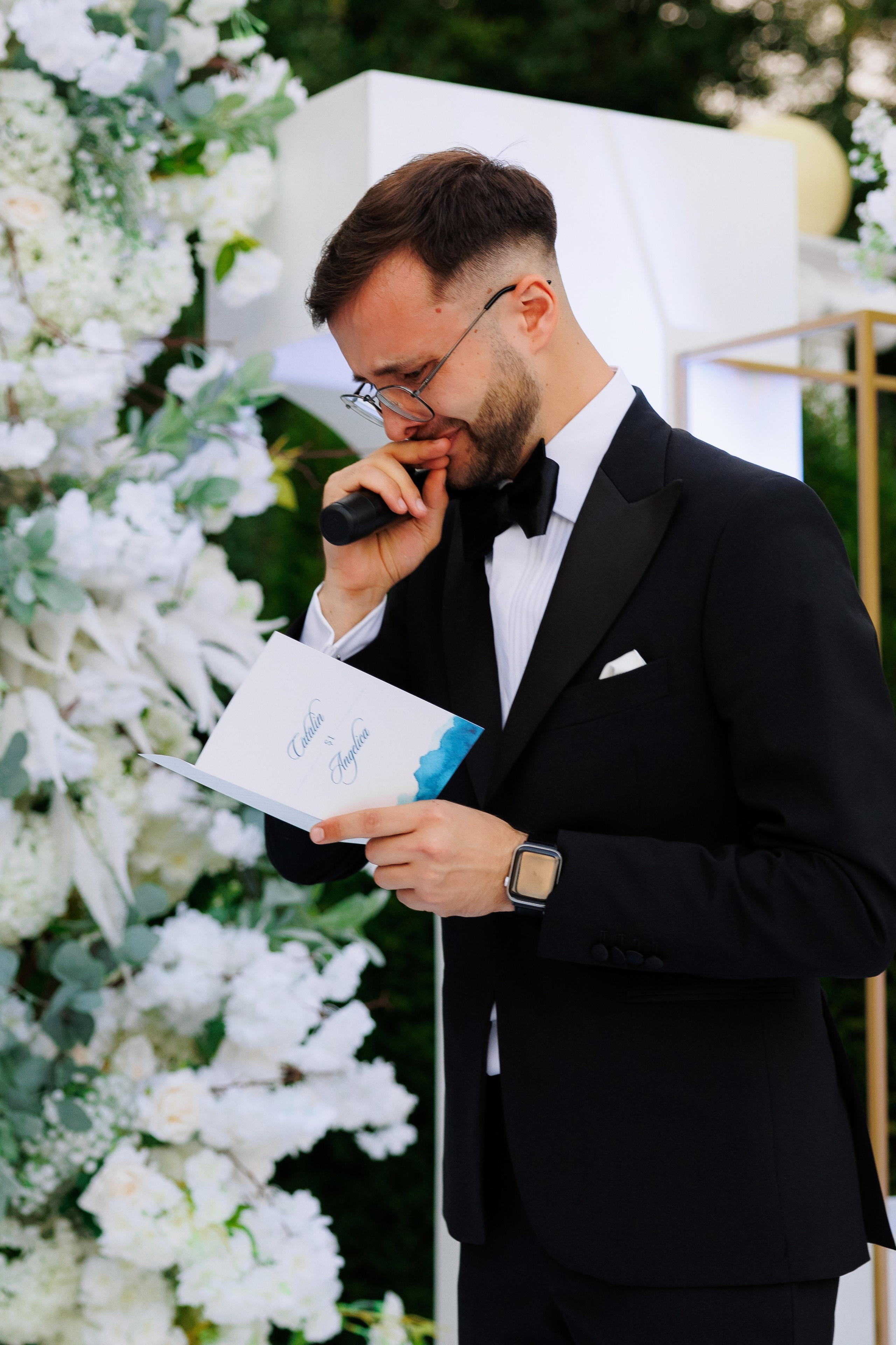 mirele citește jurămintele miresei