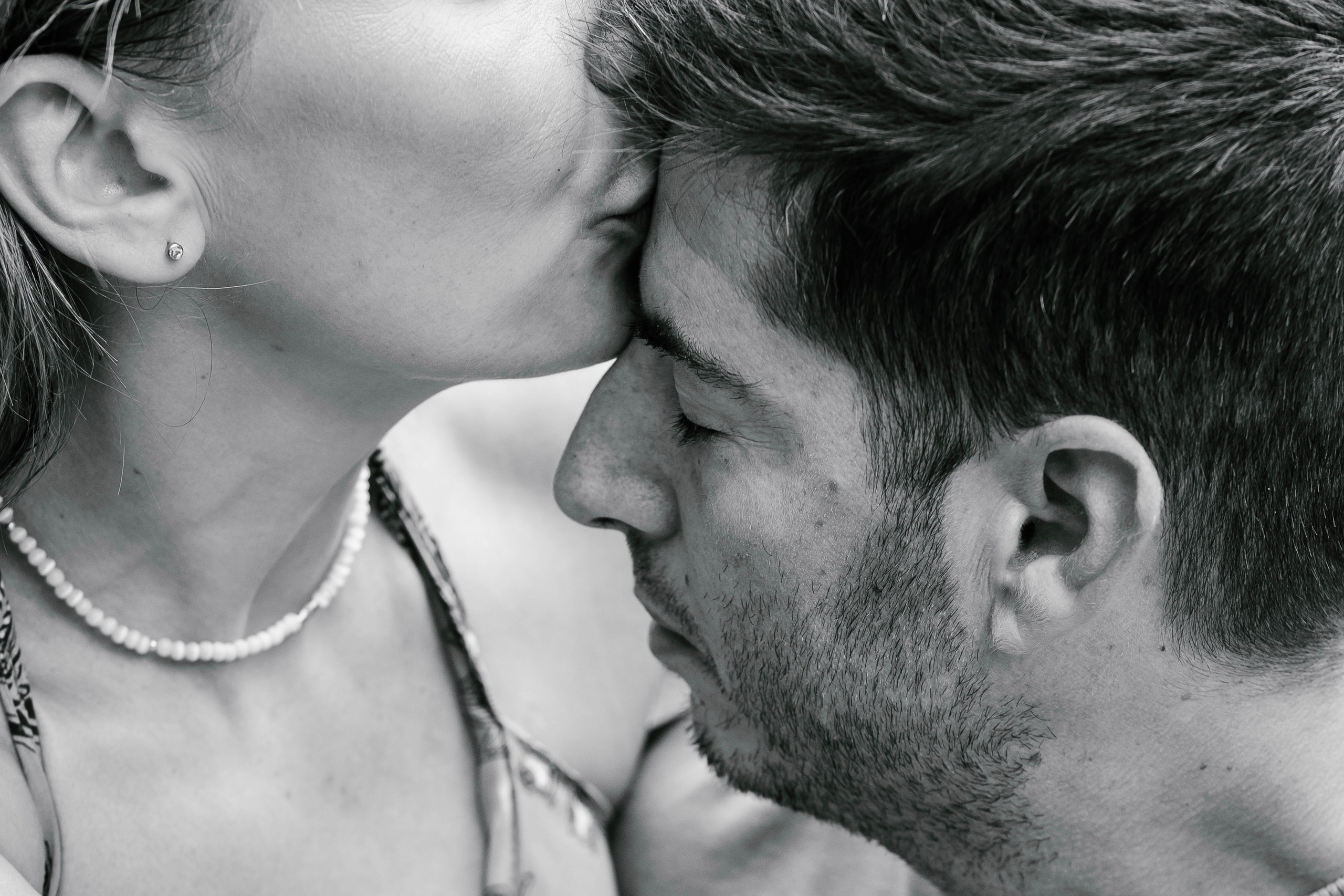 Honeymoon Photoshoot in bali. Female Photographer in Bali