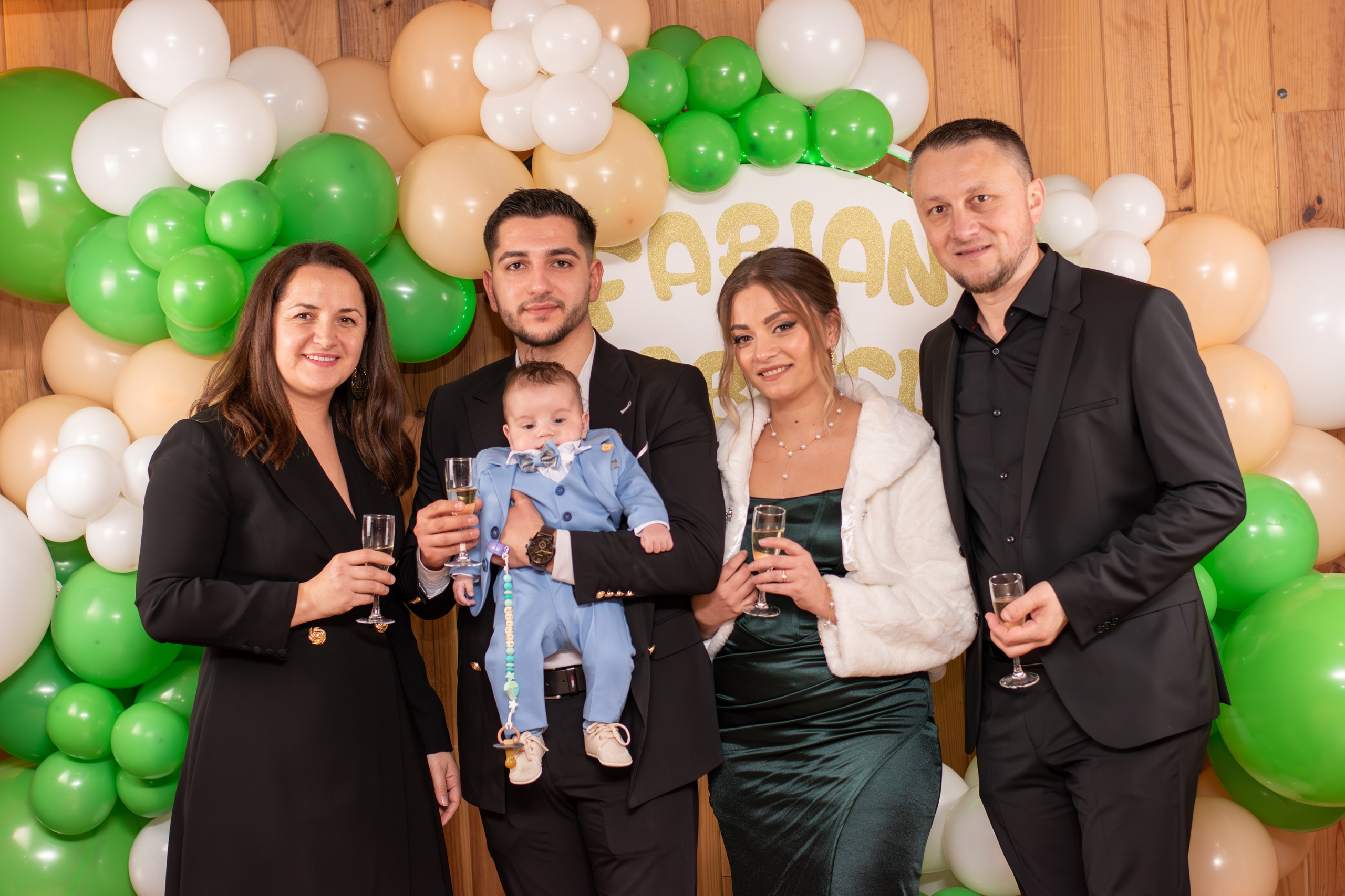 Fabian-Gabriel. Fotograful și Cameramanul familiei dvs în Franța Paul Photographer