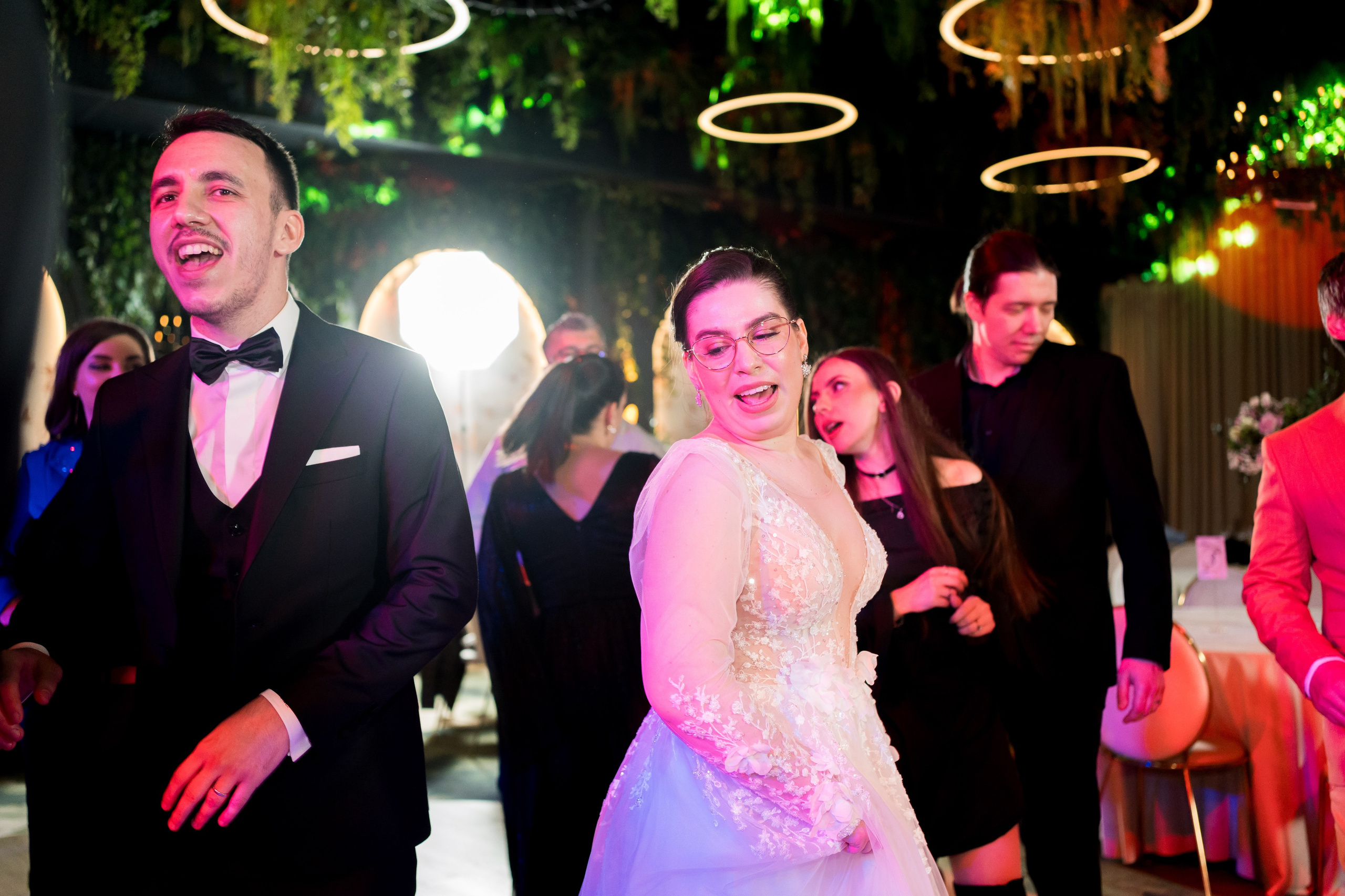 PARTY. Gabriel Florea — Fotograf nuntă București