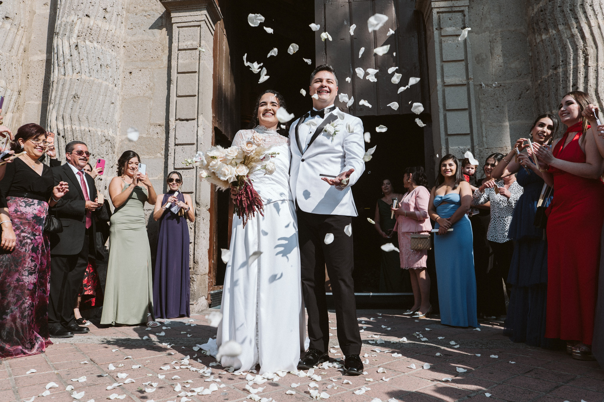 WEDDING PHOTOS. Wedding Photographer and Filmmaker in Guadalajara Mexico Abraham Linares