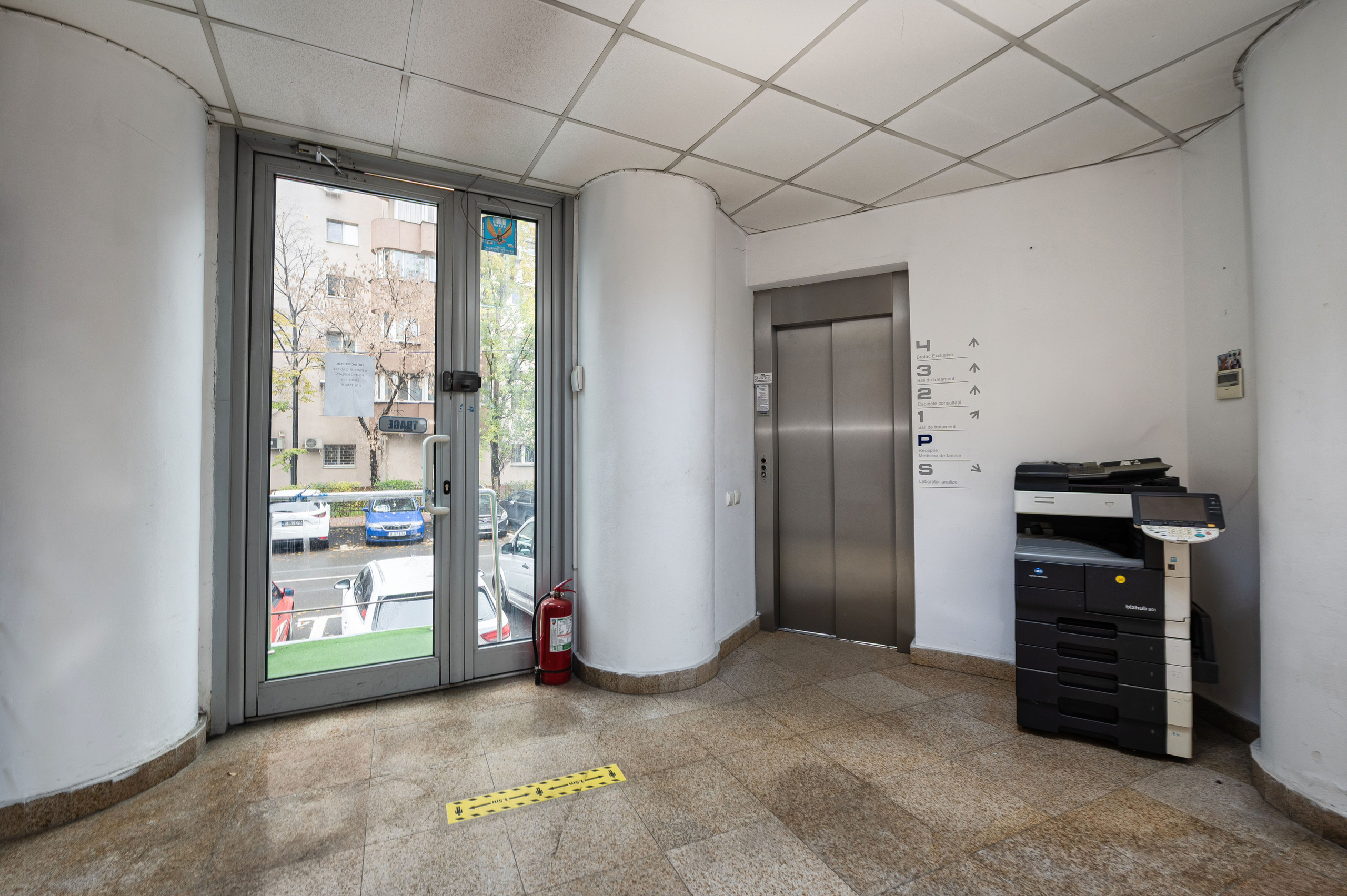 Clădire Birouri. Andrei Samuel – Fotograf București | Evenimente, Studio, Imobiliare, Produs