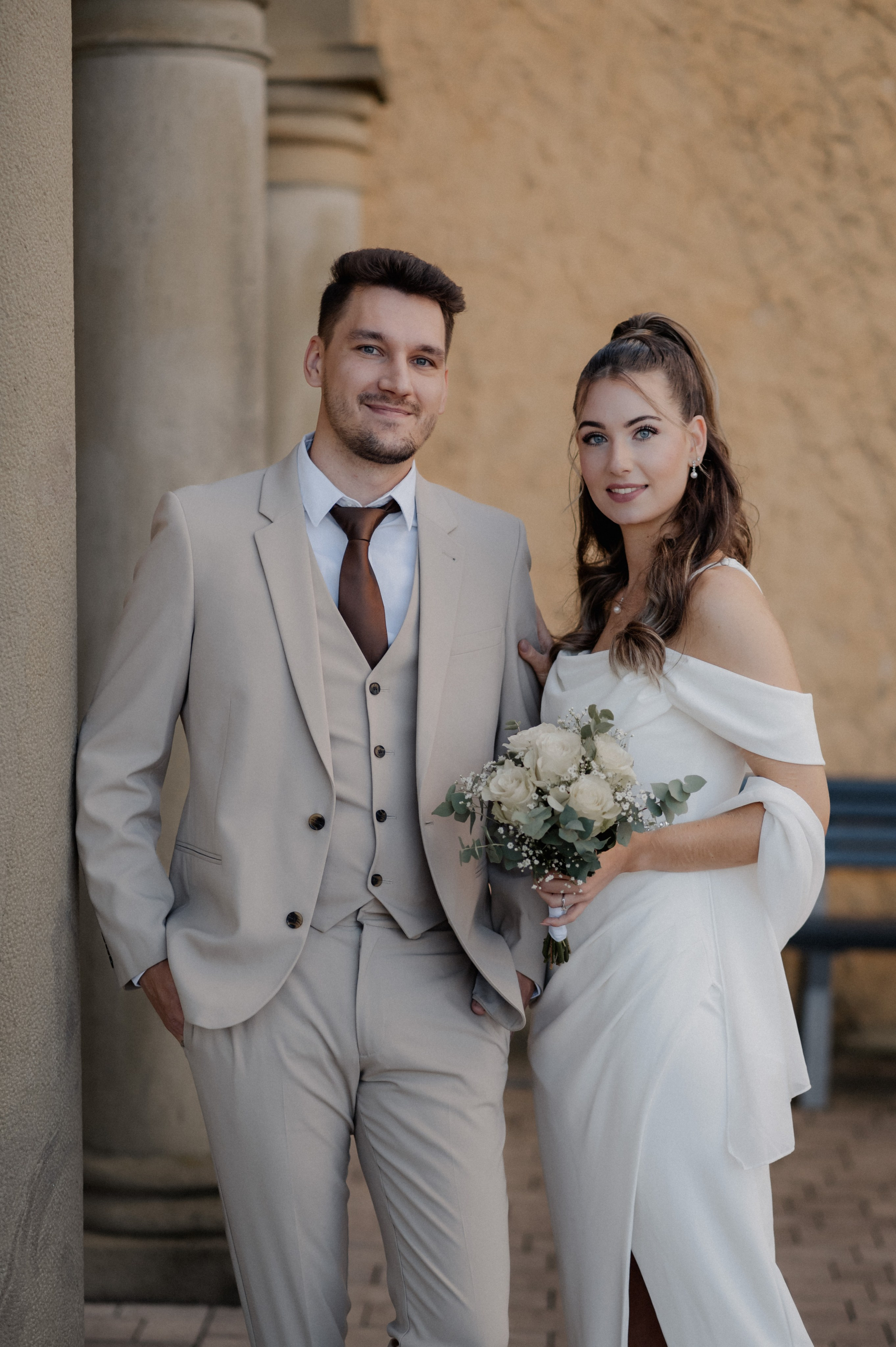 CIVIL WEDDING IN STADTSCHLOSS IN HERRIEDEN. Фотограф в Нюрнберге Ирина Менерт из Ансбаха