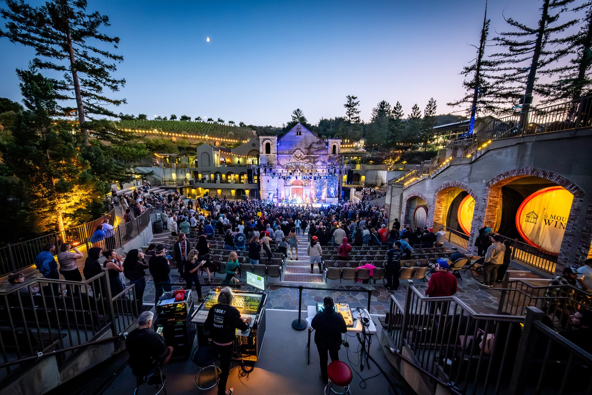 GOGOL BORDELLO / SARATOGA / CA. Reportage concert portrait photography in the San Francisco Bay Area