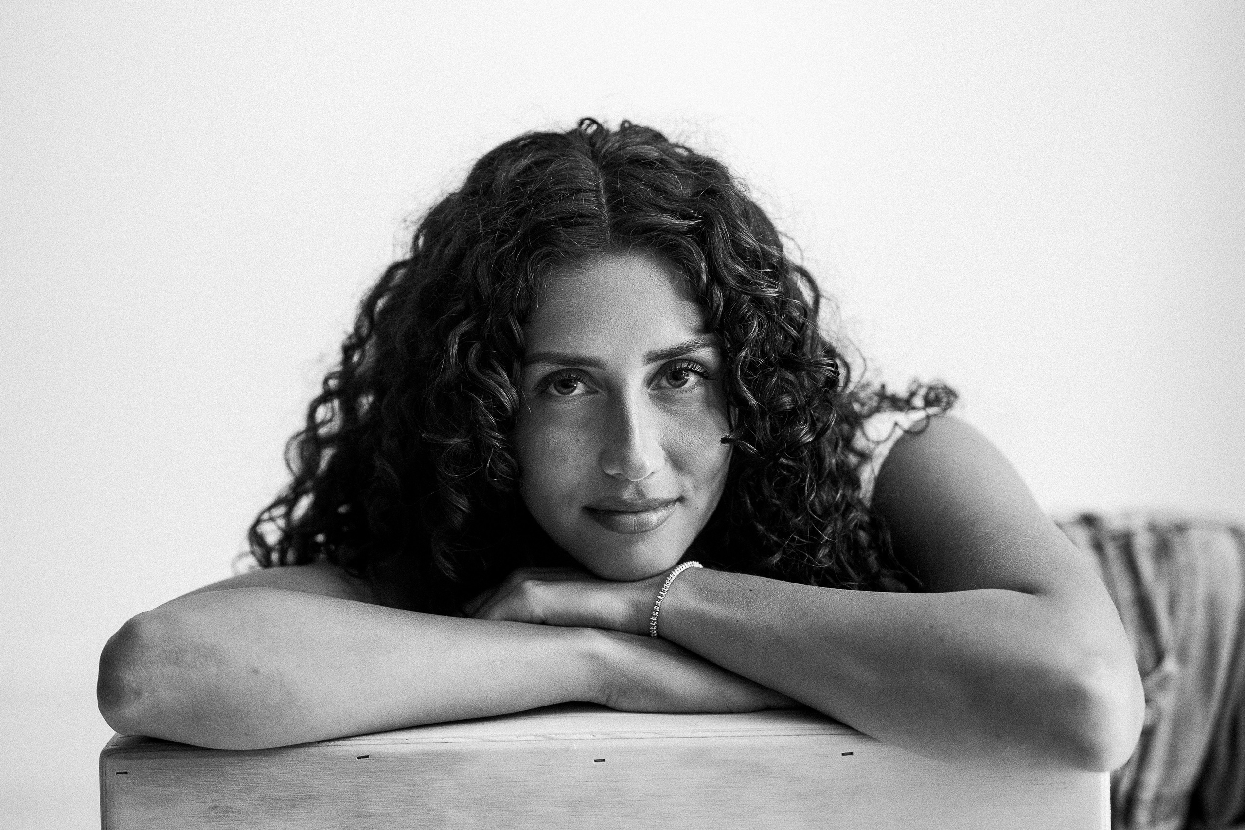 J. Rawnoir- Portrait photography by Daria Paliy.Timeless black&white portraits of women in NYC area