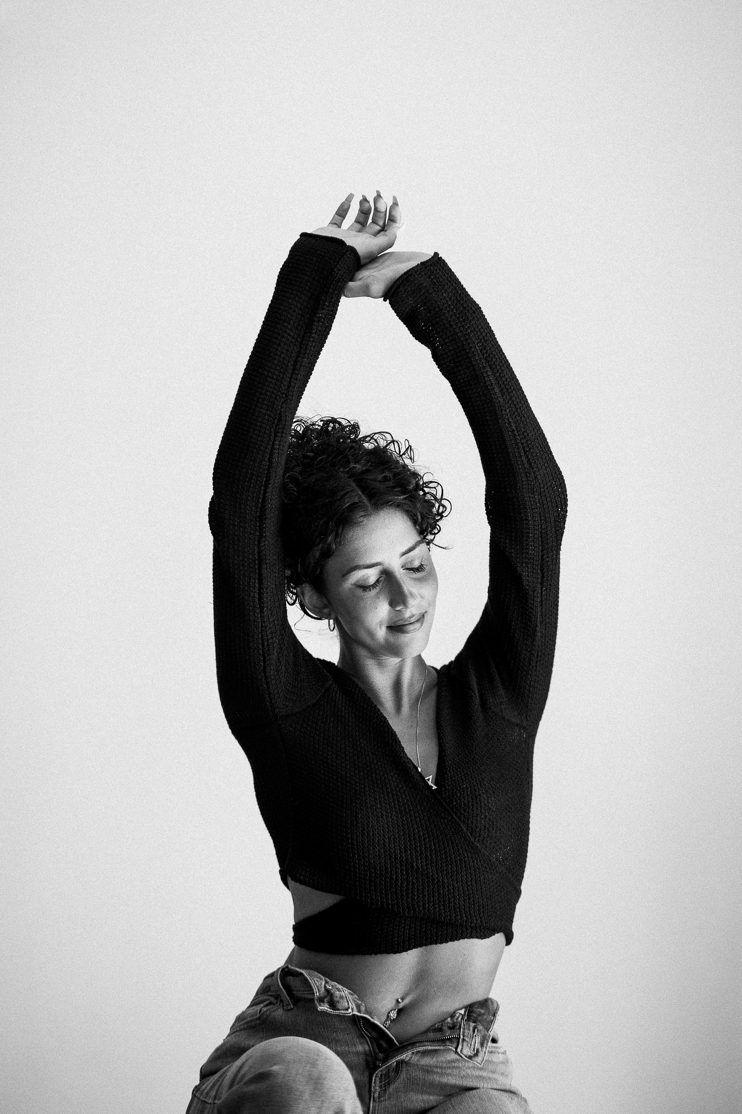 J. Rawnoir- Portrait photography by Daria Paliy.Timeless black&white portraits of women in NYC area