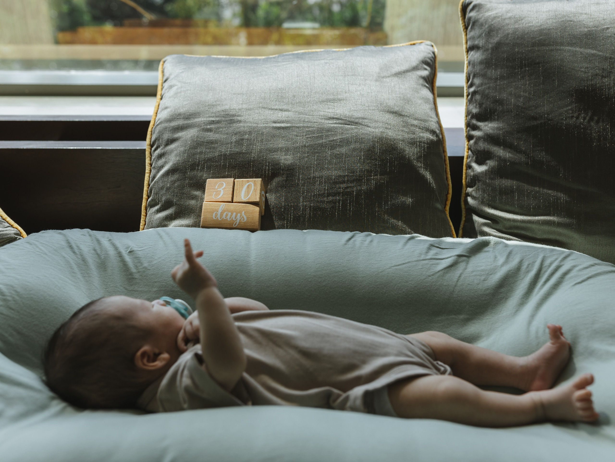 NewBorn photo shoot. Shanghai Family Photographer Dora