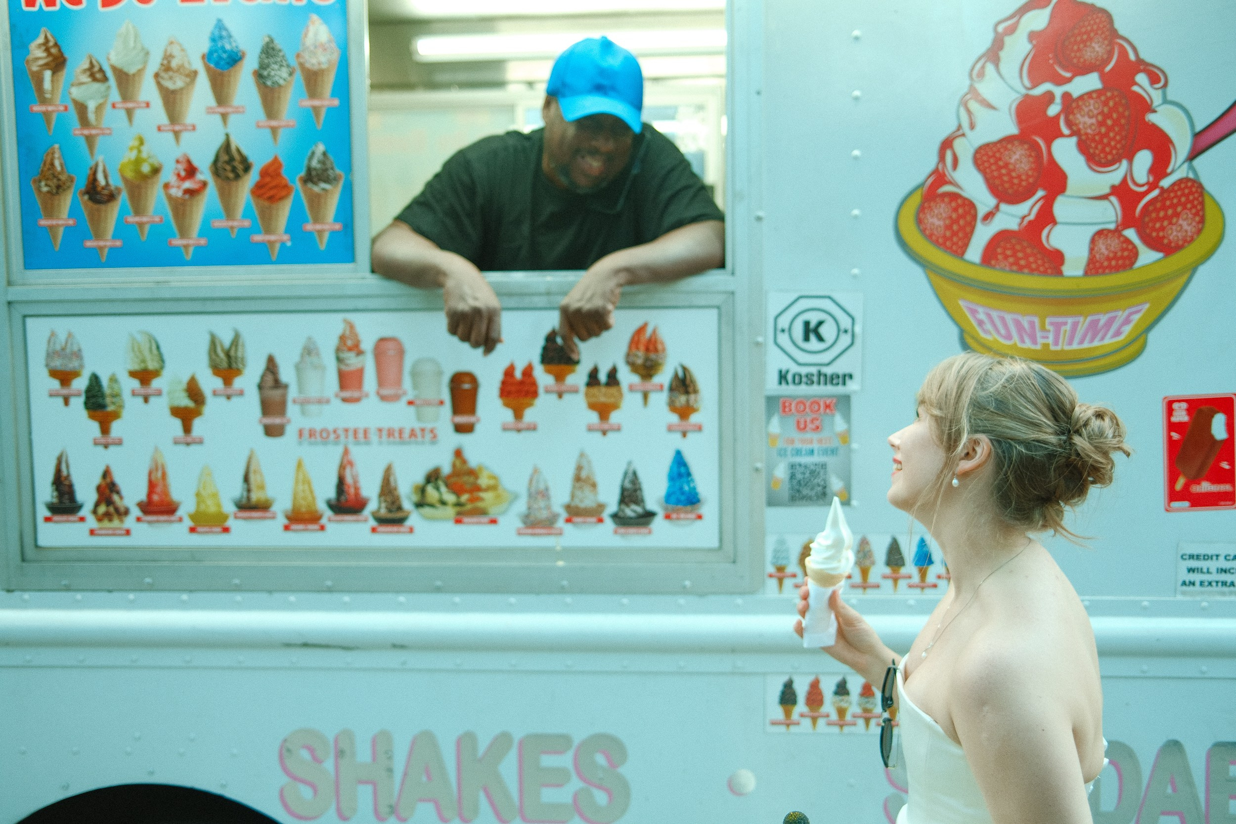 Wedding in New York. Professional photographer USA. Photoshoot. Headshoots. Portraits. Proposal. Wedding. Family. Shoots