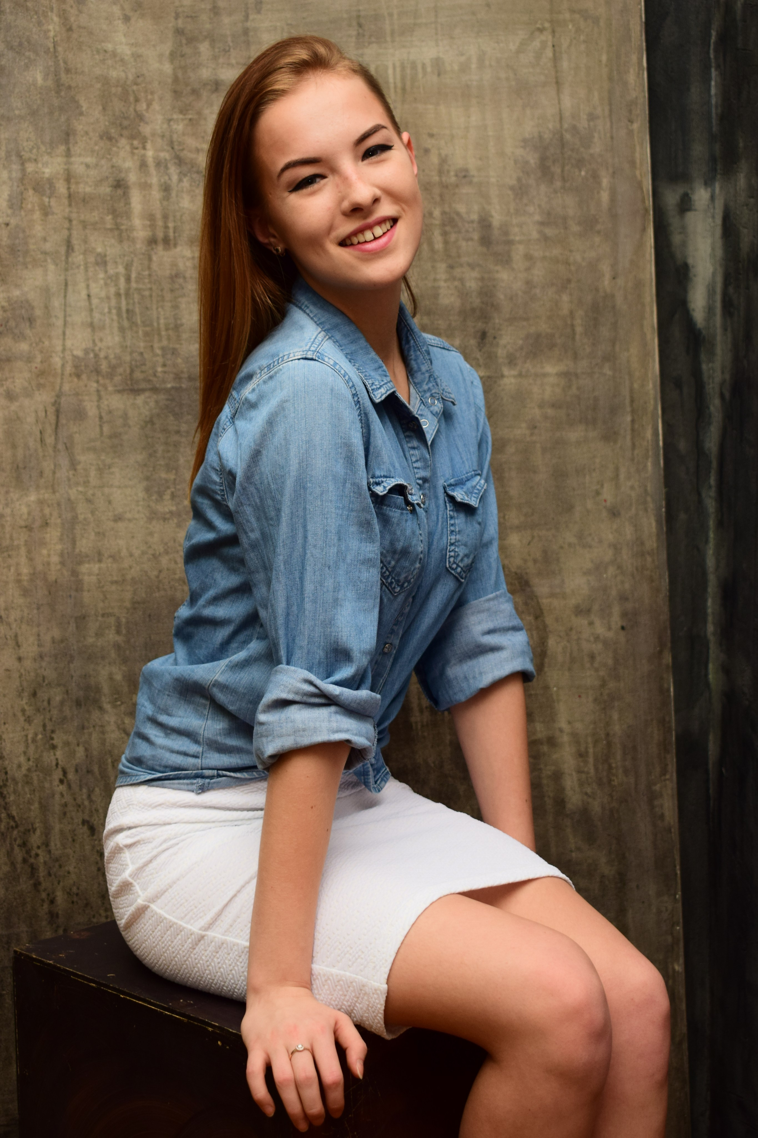 Games with lights (Studio). Photographer Margarita Antonova in Naas, Co Kildare