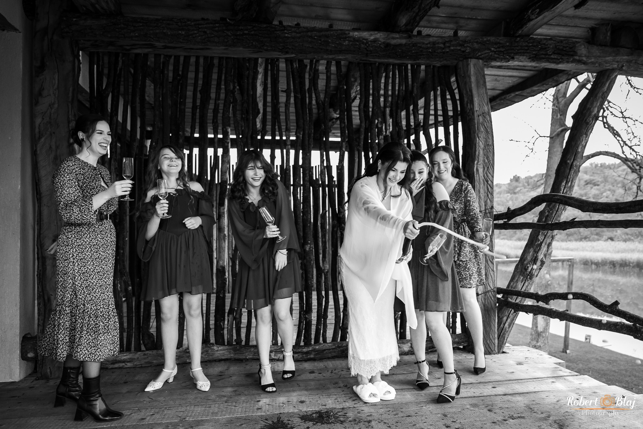 Larisa & Gabriel. Robert Blaj - Fotograf Nuntă Iași