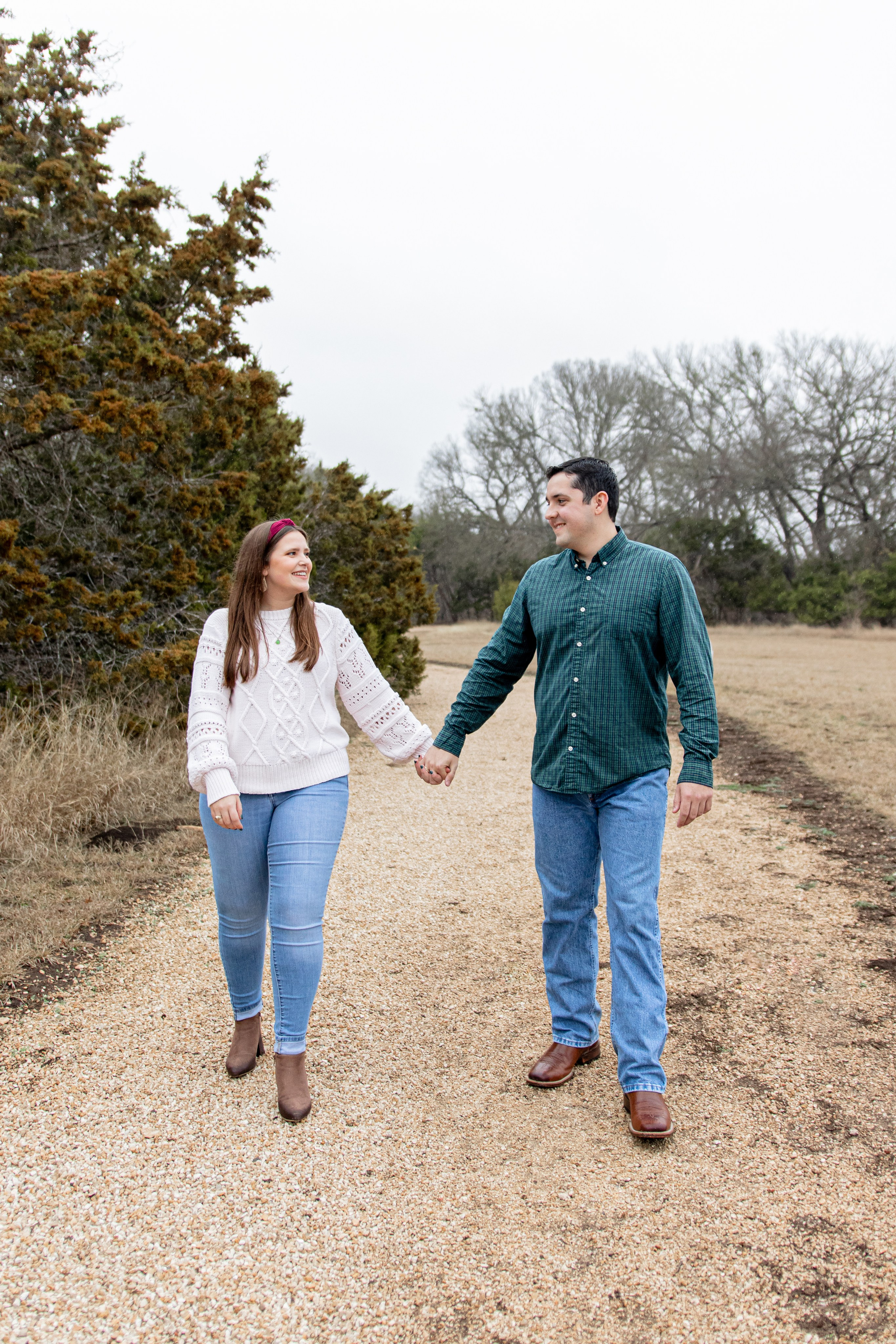 Haley and Aaron’s engagement photoshoot at Garey Park in Austin