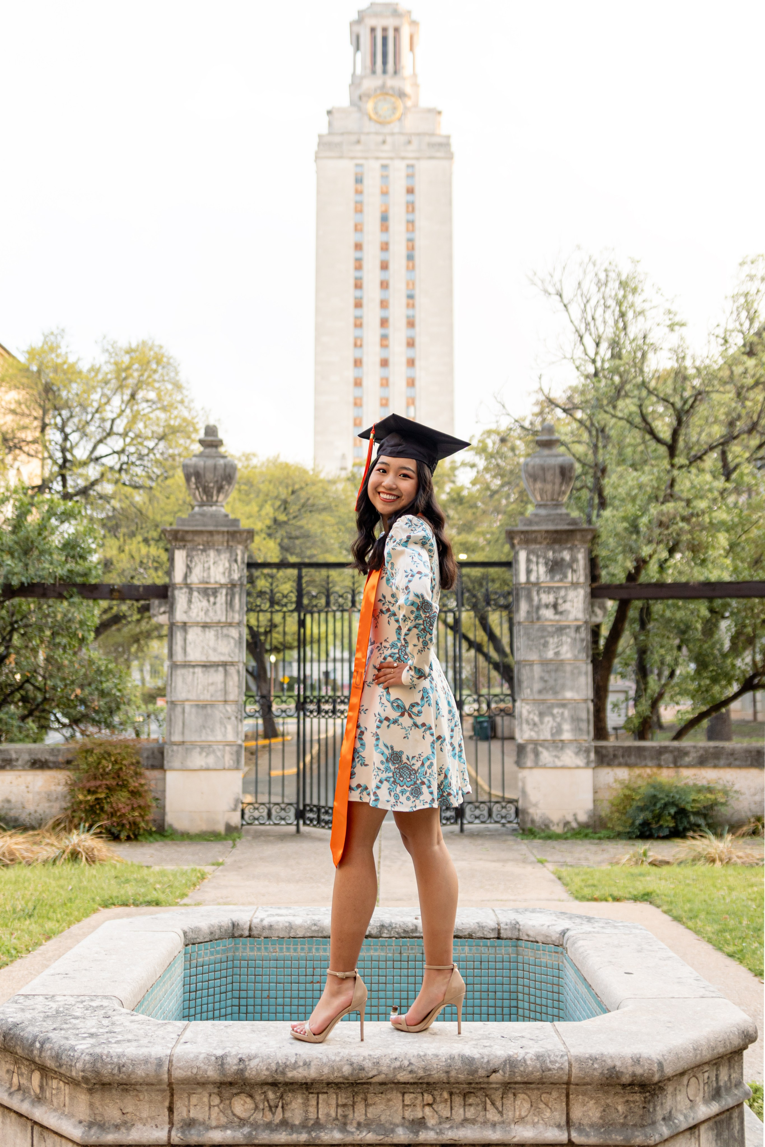 Chanmye’s senior photoshoot at the University of Texas in Austin