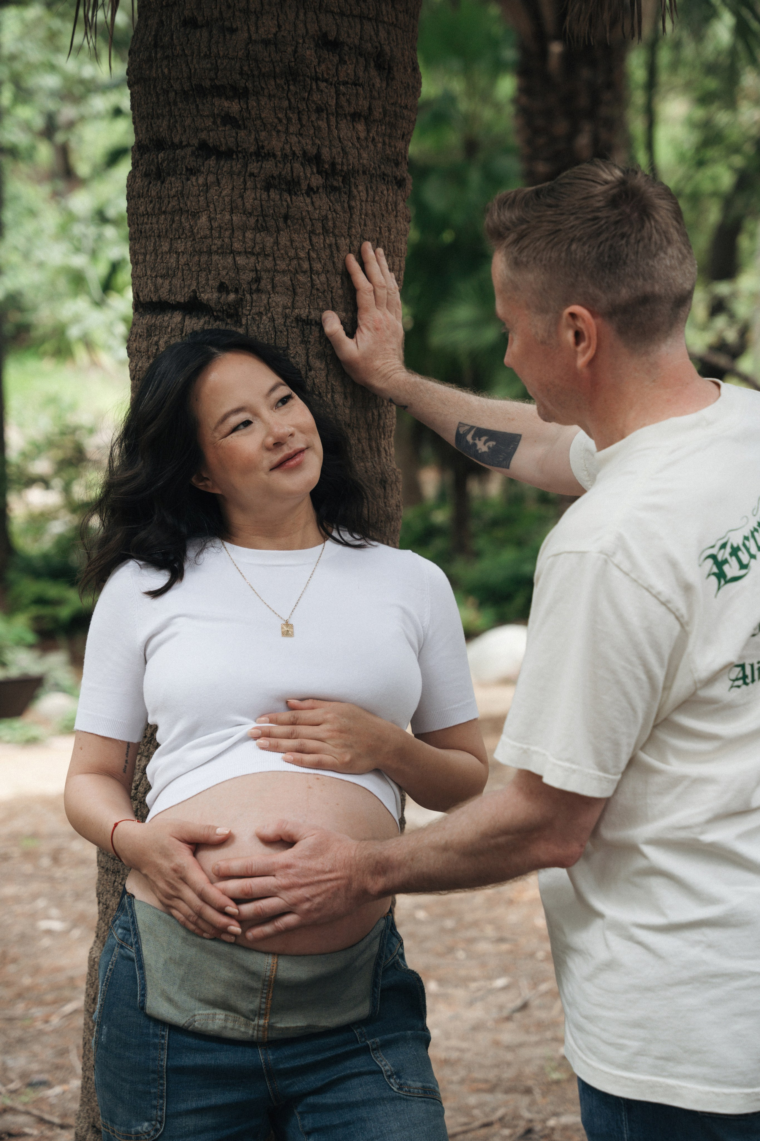 Santa Monica Family photographer. Los Angeles family photographer. Family photography. Family photoshoot. Maternity photoshoot. Beach family photoshoot. Home family photoshoot. Maternity beach photoshoot. Family holiday photoshoot. Family photographer. Photographer for families