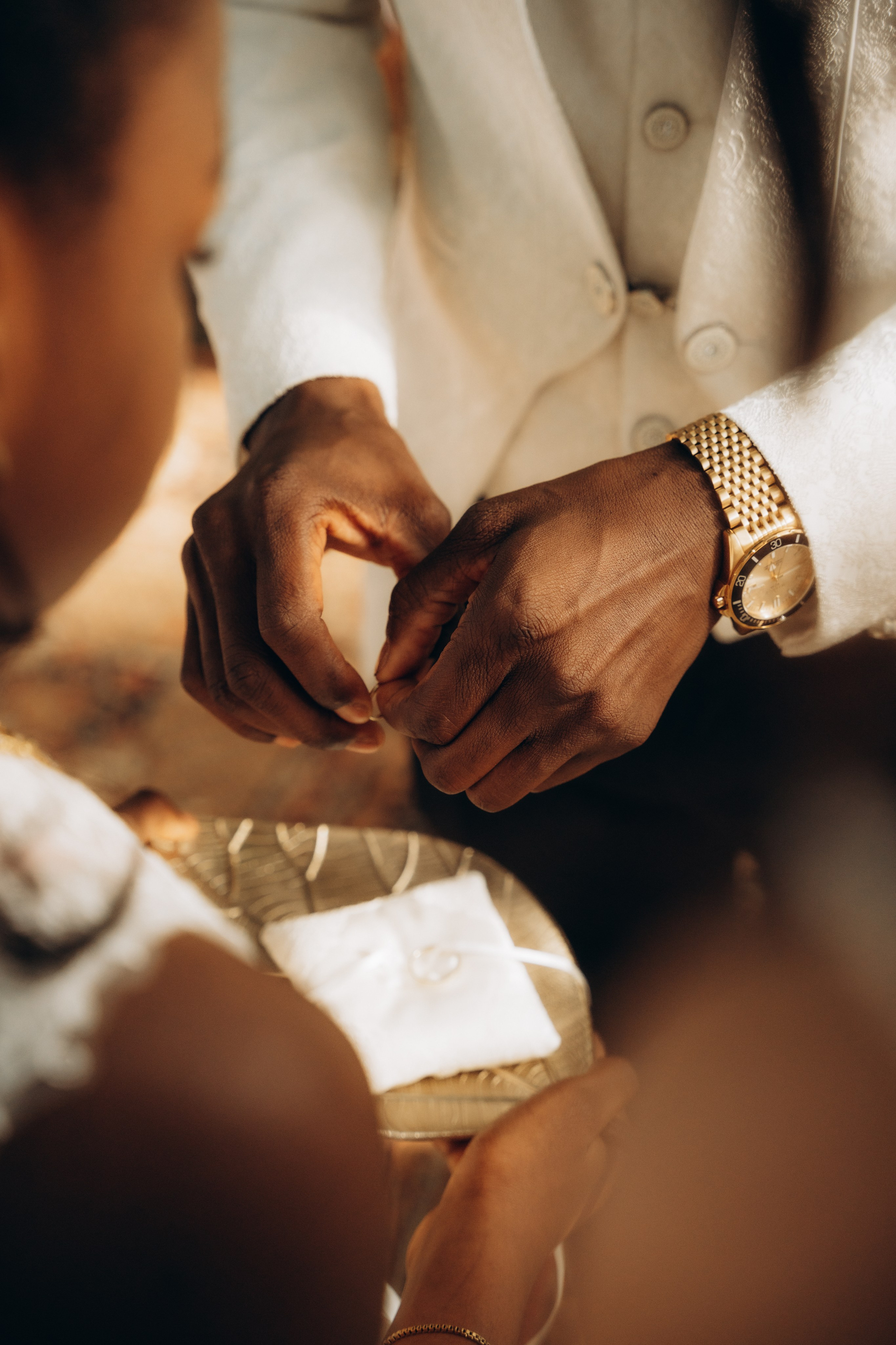 Anisa & Yannick huwelijk in Gent. Little Birdie – Jouw familie- en huwelijksfotograaf in België en daarbuiten