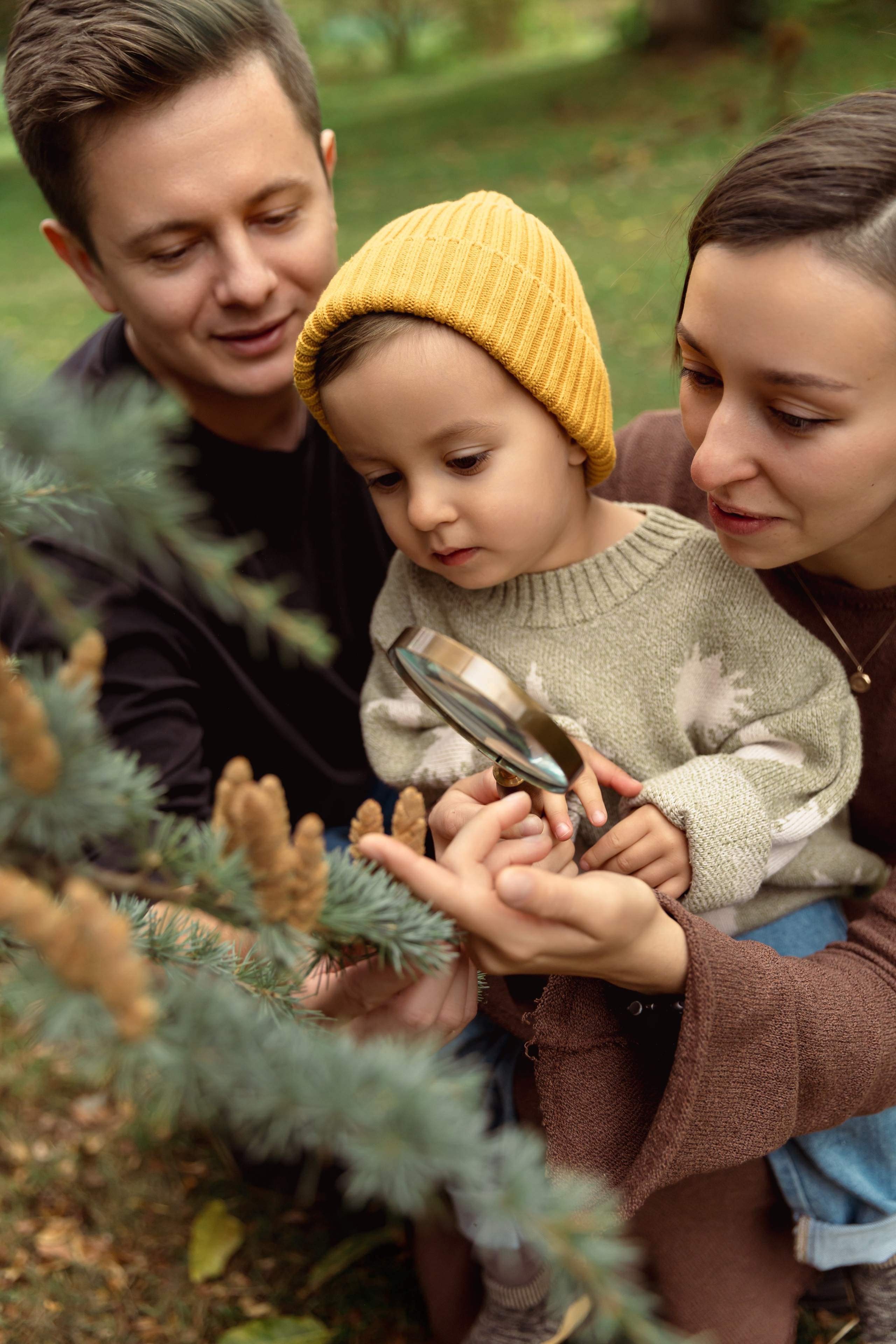 Family walk in Kew Gardens. Daria V. Photography