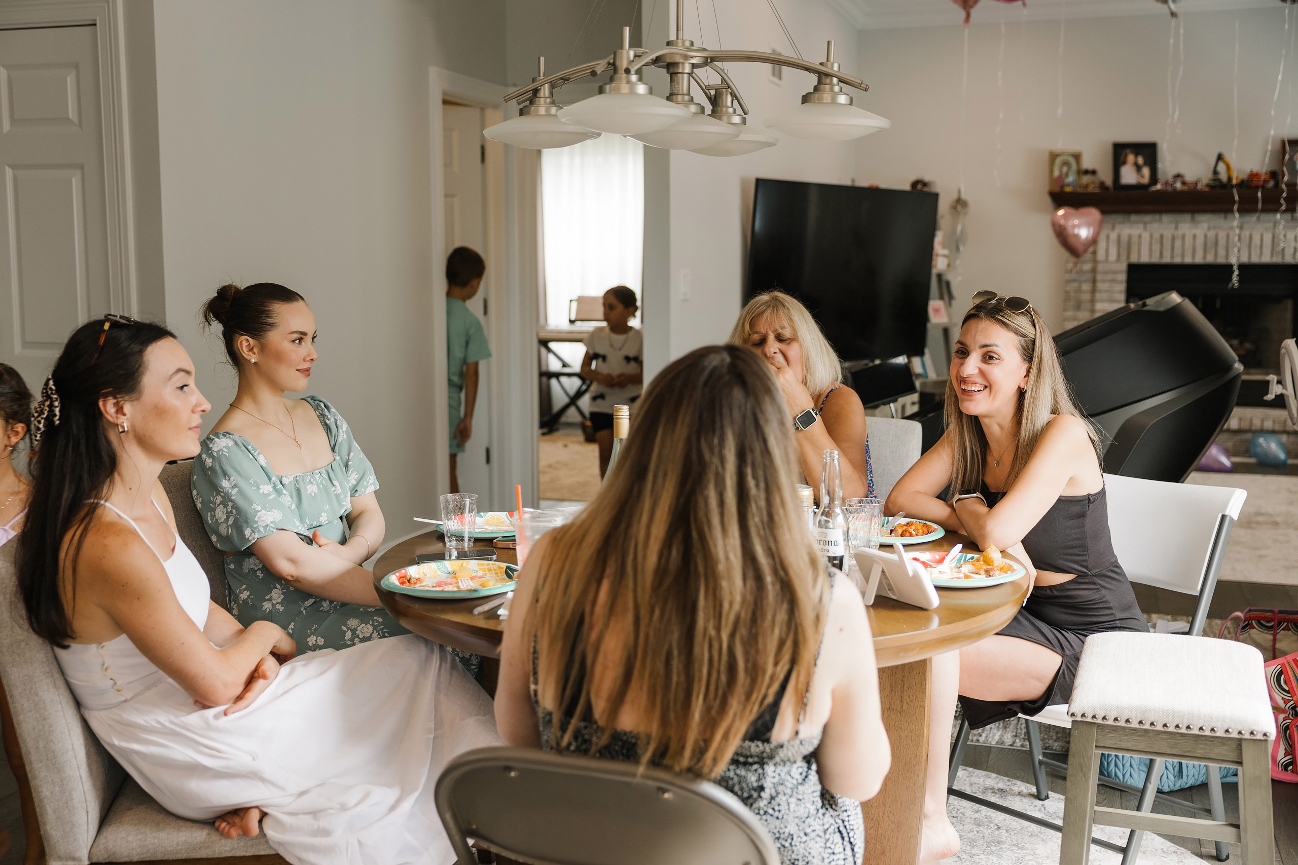 Birthday Party. Wedding family event photographer in Chicago Nick Yushevich